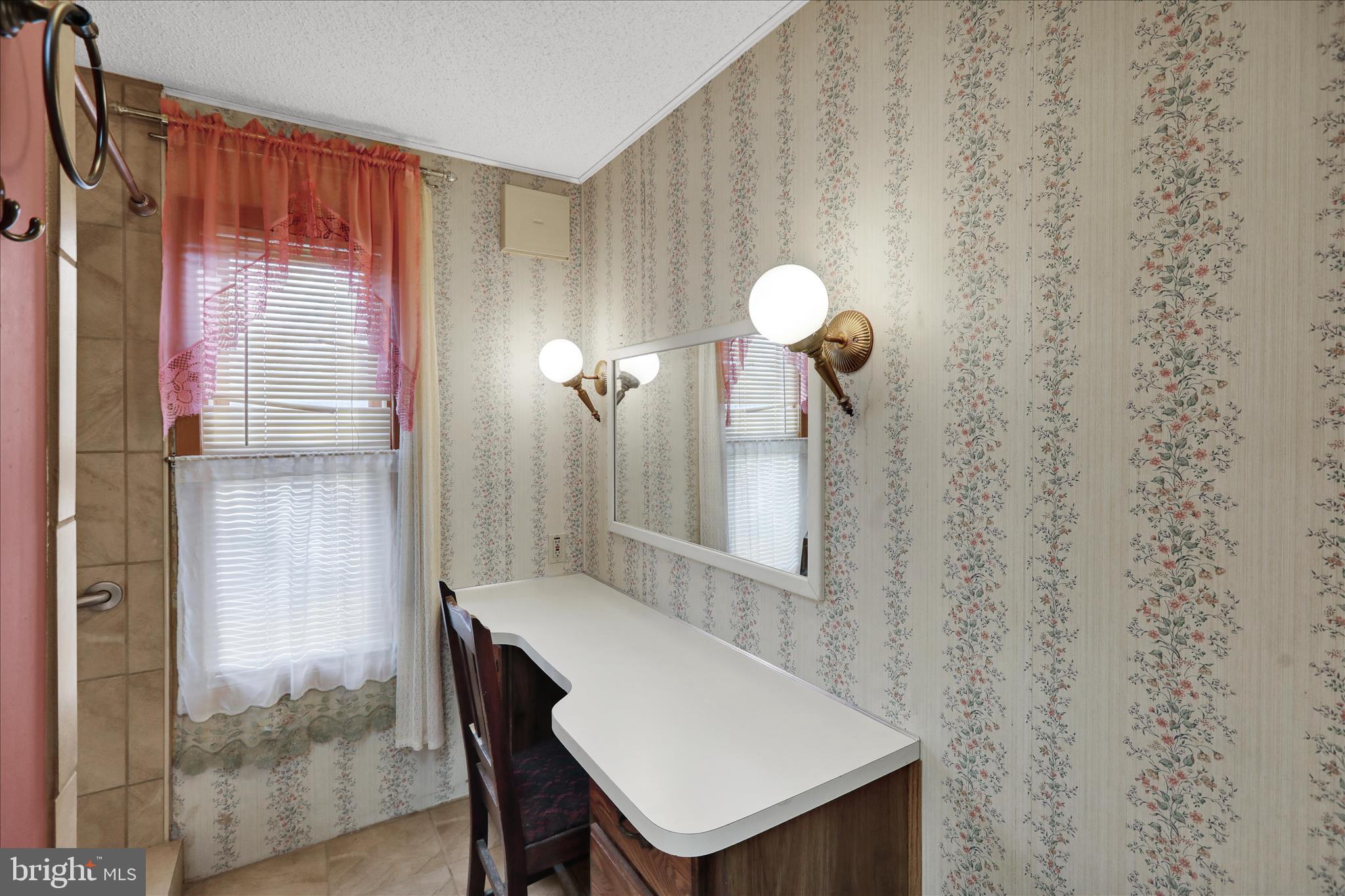 HEISTERS CREEK - Residential