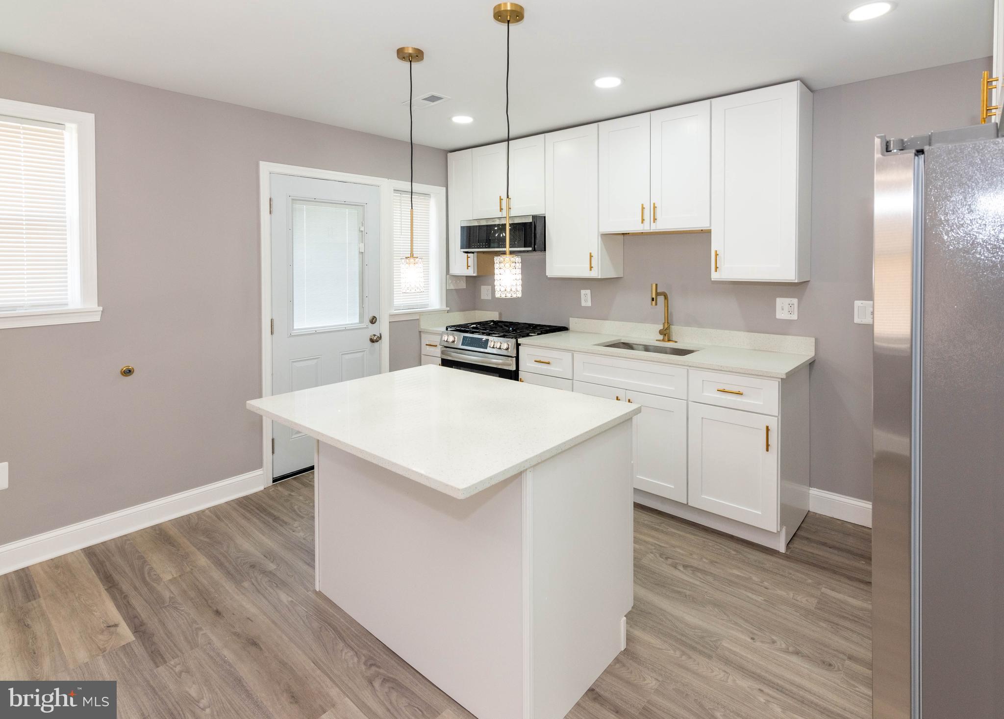 FRANKFORD - Residential