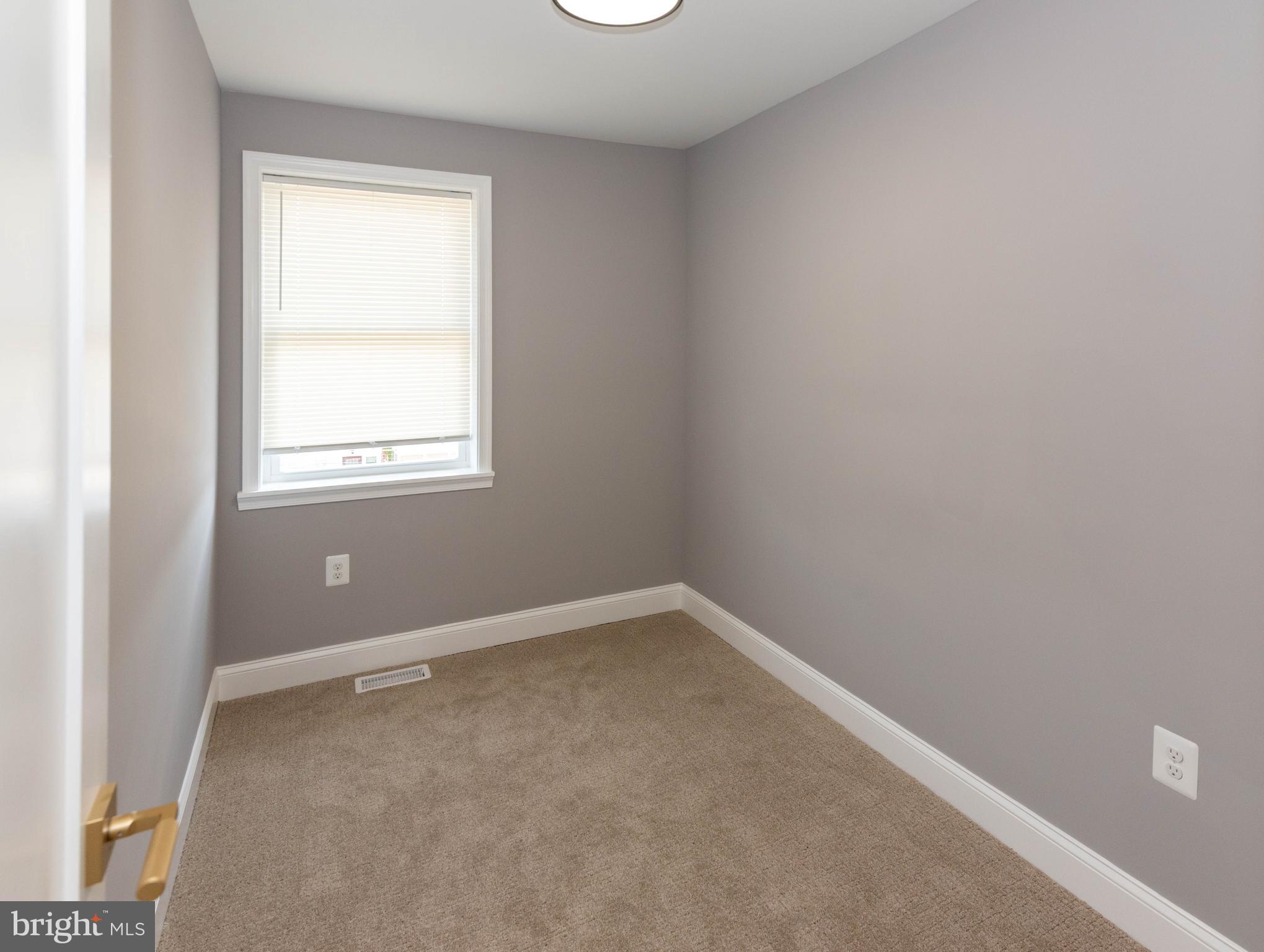 FRANKFORD - Residential