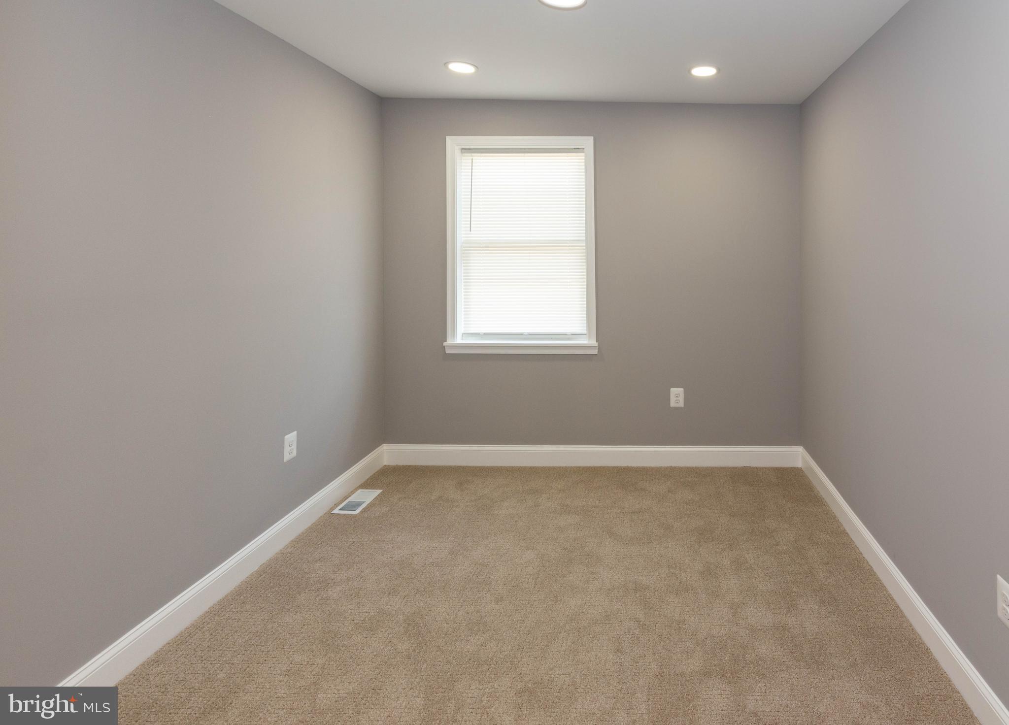 FRANKFORD - Residential