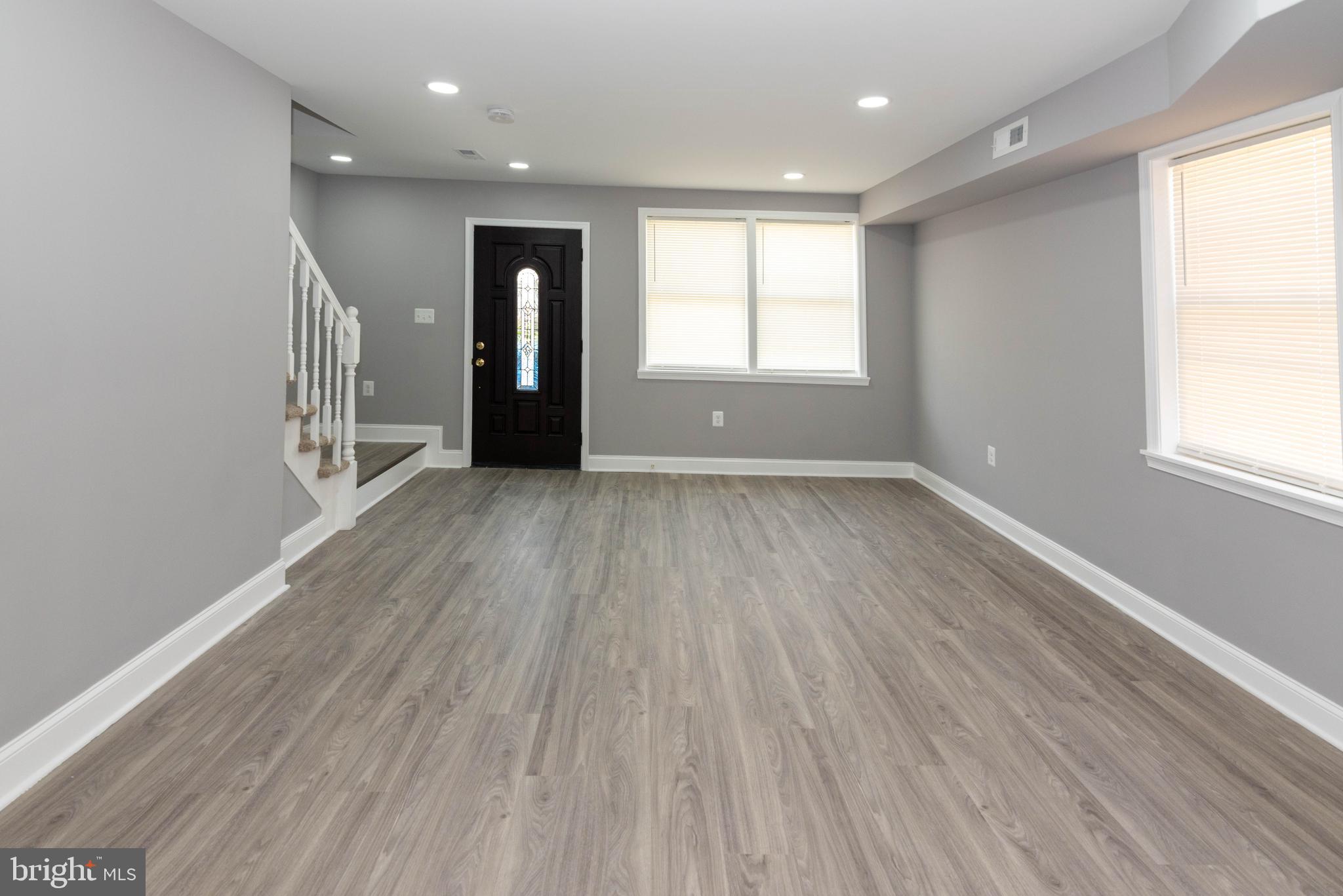 FRANKFORD - Residential