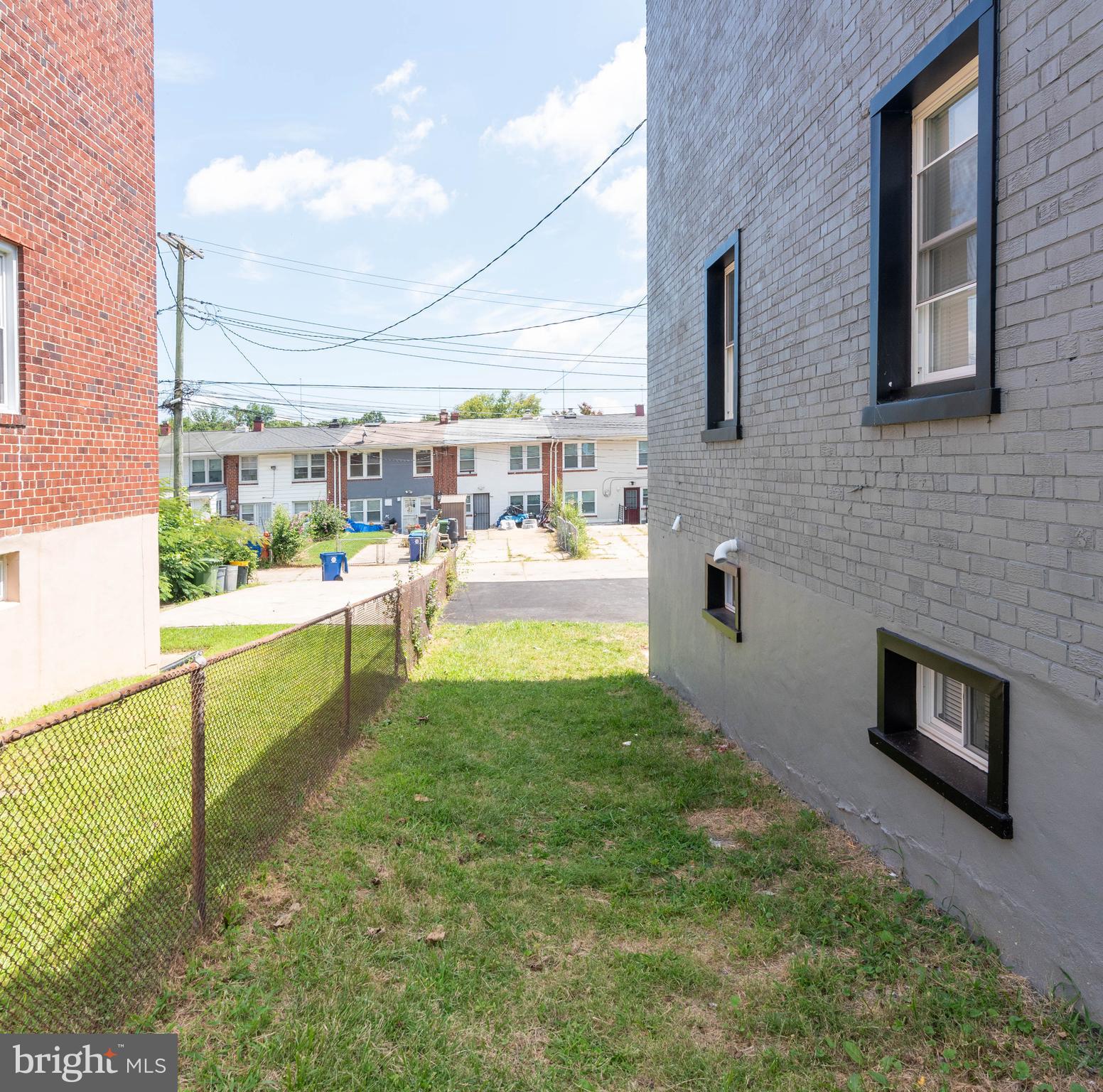 FRANKFORD - Residential