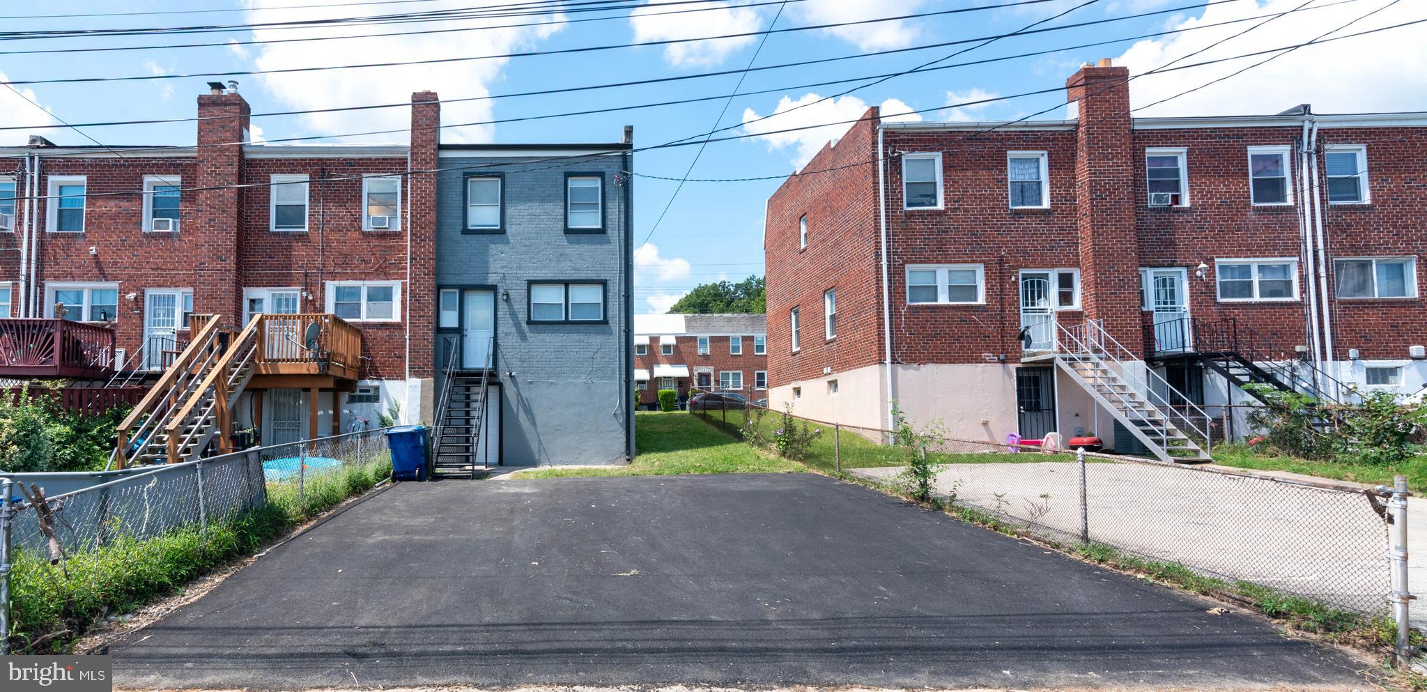 FRANKFORD - Residential