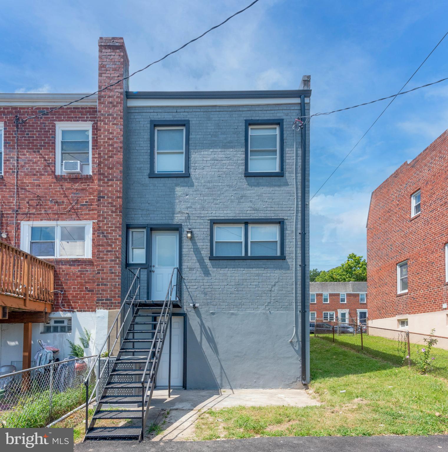 FRANKFORD - Residential