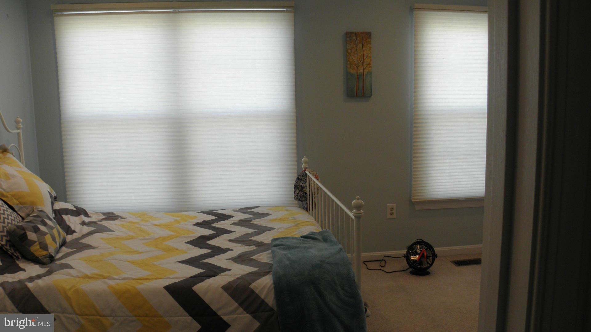 SOUTH KINGS STATION - Residential Lease