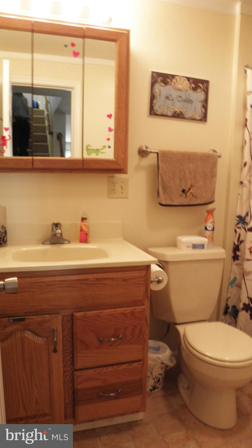 SOUTH KINGS STATION - Residential Lease