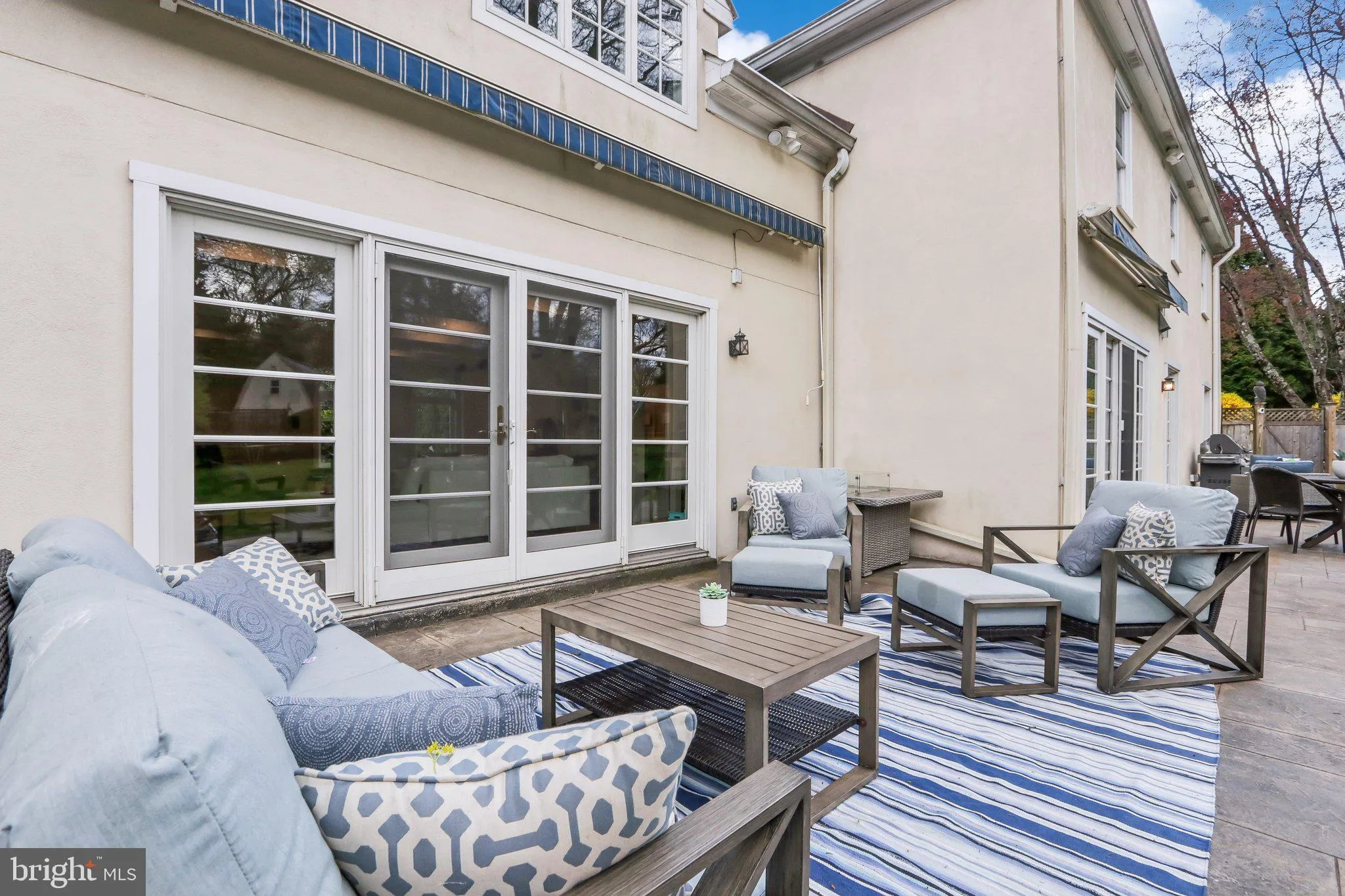 Devon, Pennsylvania 19333, United States, 4 Bedrooms Bedrooms, ,4 BathroomsBathrooms,Residential,Pending,112301