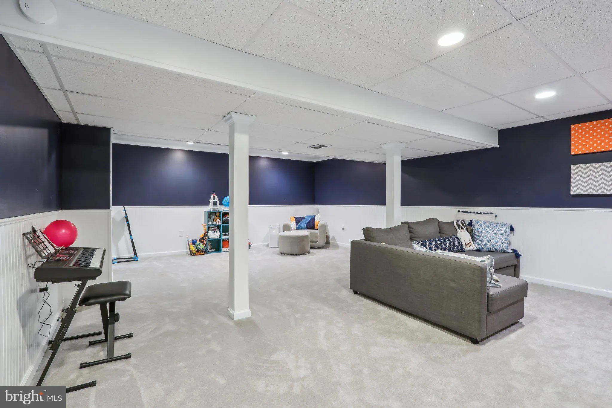 Devon, Pennsylvania 19333, United States, 4 Bedrooms Bedrooms, ,4 BathroomsBathrooms,Residential,Pending,112301