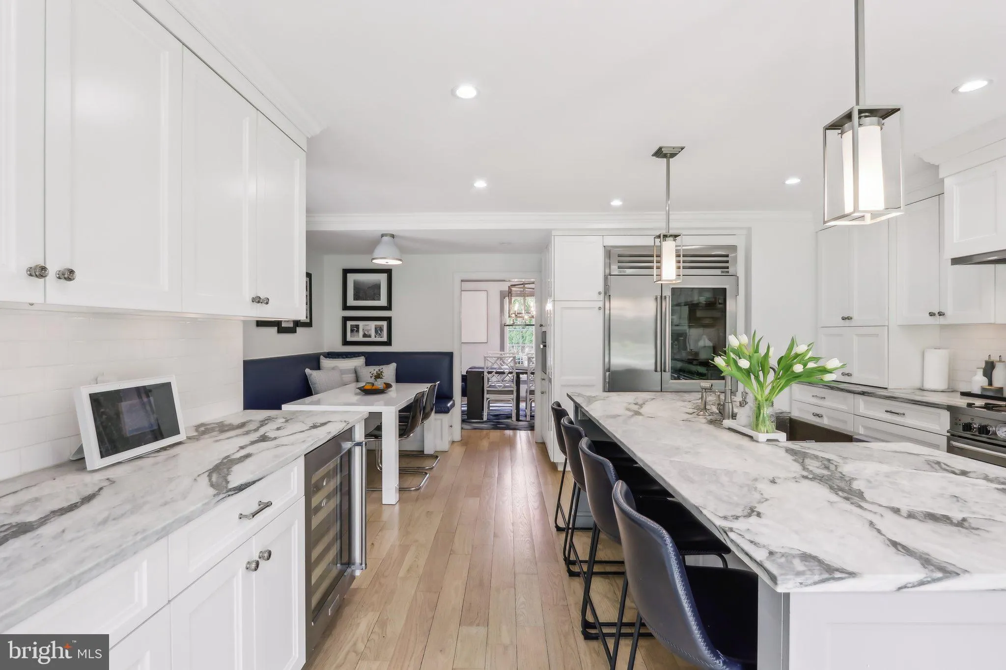 Devon, Pennsylvania 19333, United States, 4 Bedrooms Bedrooms, ,4 BathroomsBathrooms,Residential,Pending,112301