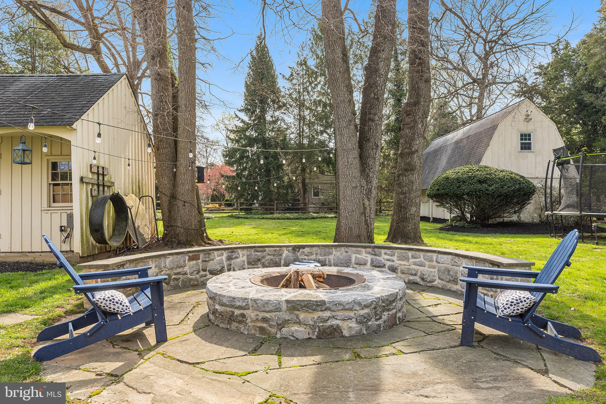 Devon, Pennsylvania 19333, United States, 4 Bedrooms Bedrooms, ,4 BathroomsBathrooms,Residential,Pending,112301