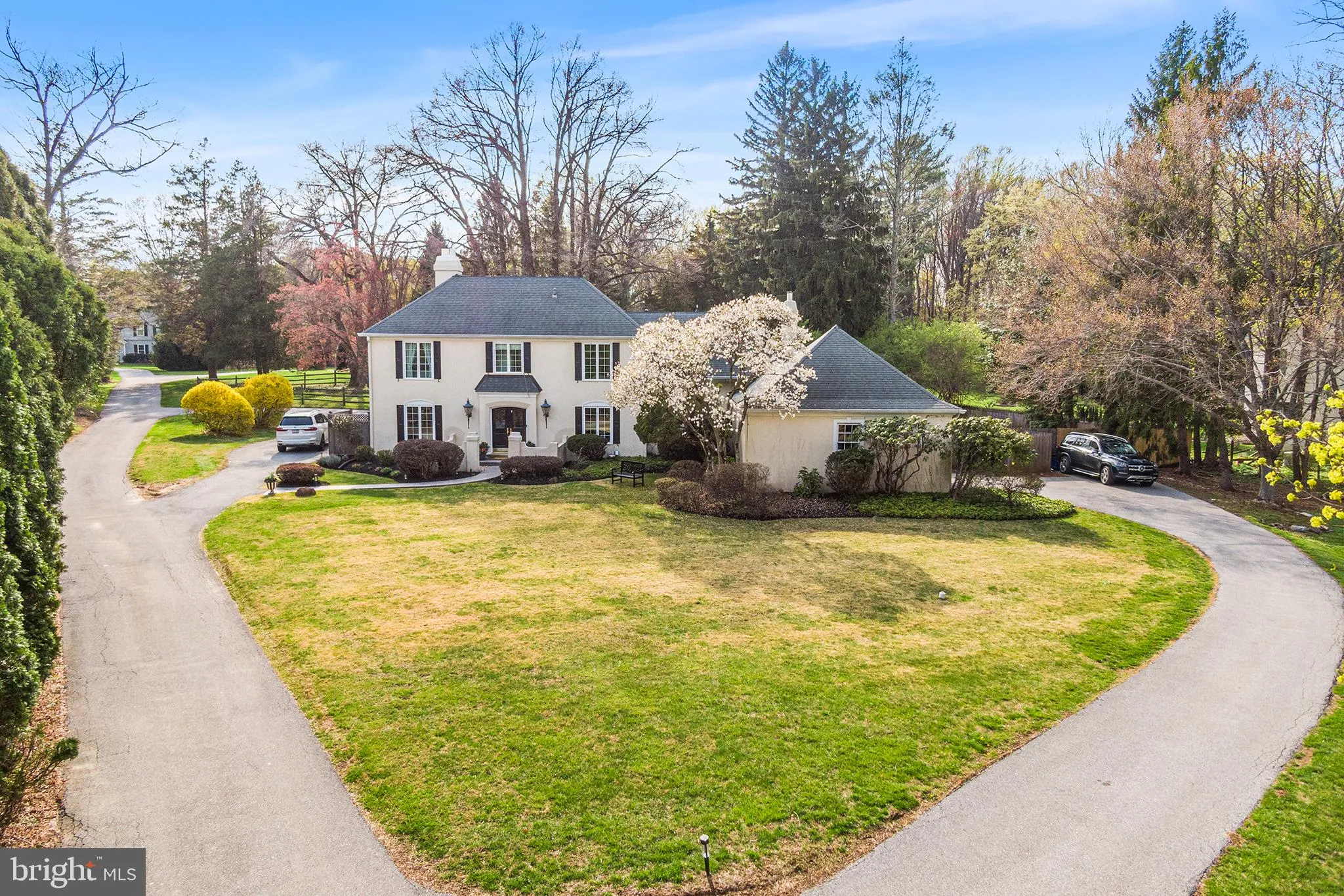 Devon, Pennsylvania 19333, United States, 4 Bedrooms Bedrooms, ,4 BathroomsBathrooms,Residential,Pending,112301