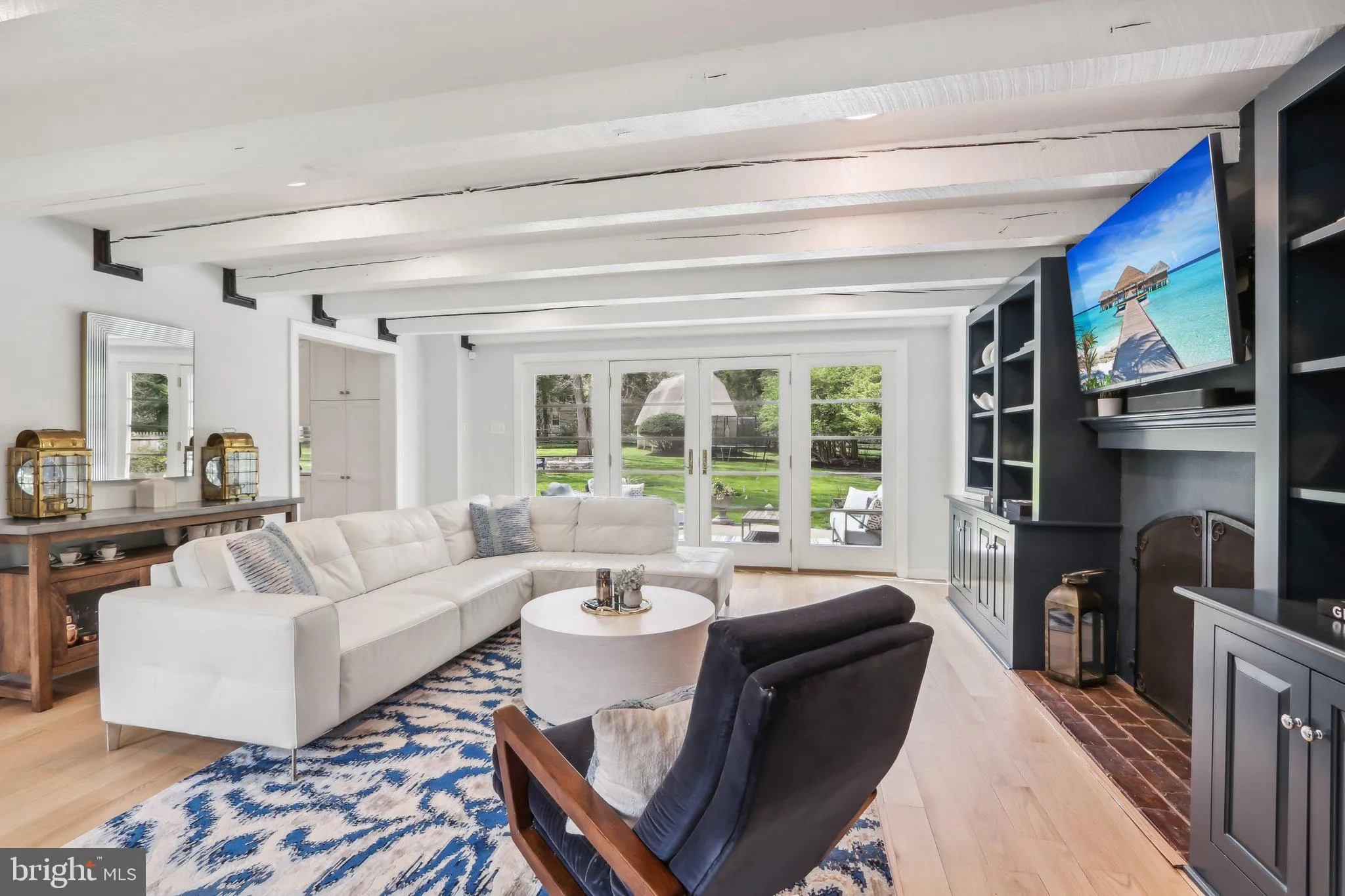 Devon, Pennsylvania 19333, United States, 4 Bedrooms Bedrooms, ,4 BathroomsBathrooms,Residential,Pending,112301