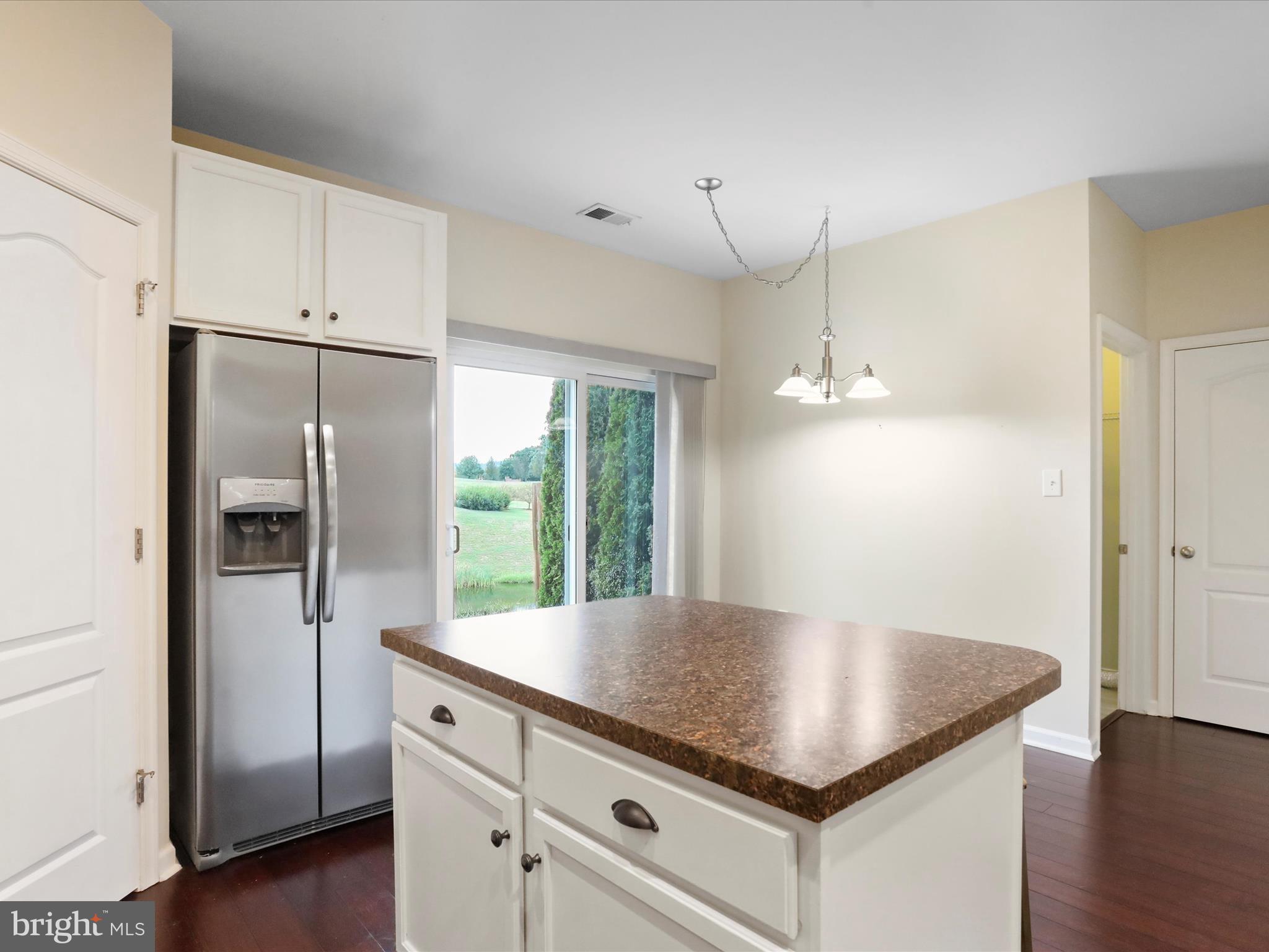 ARCHERS ROCK - Residential