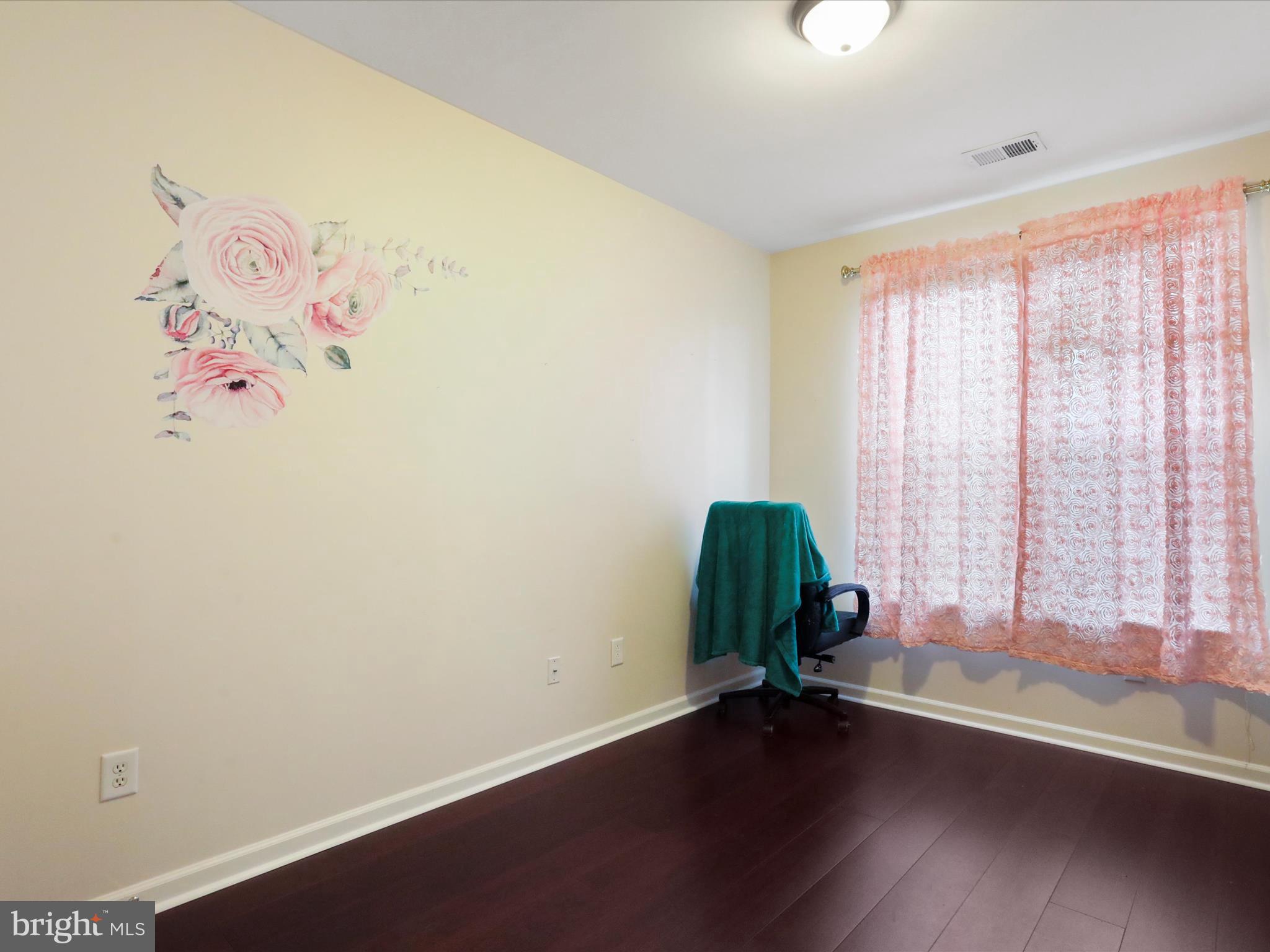 ARCHERS ROCK - Residential