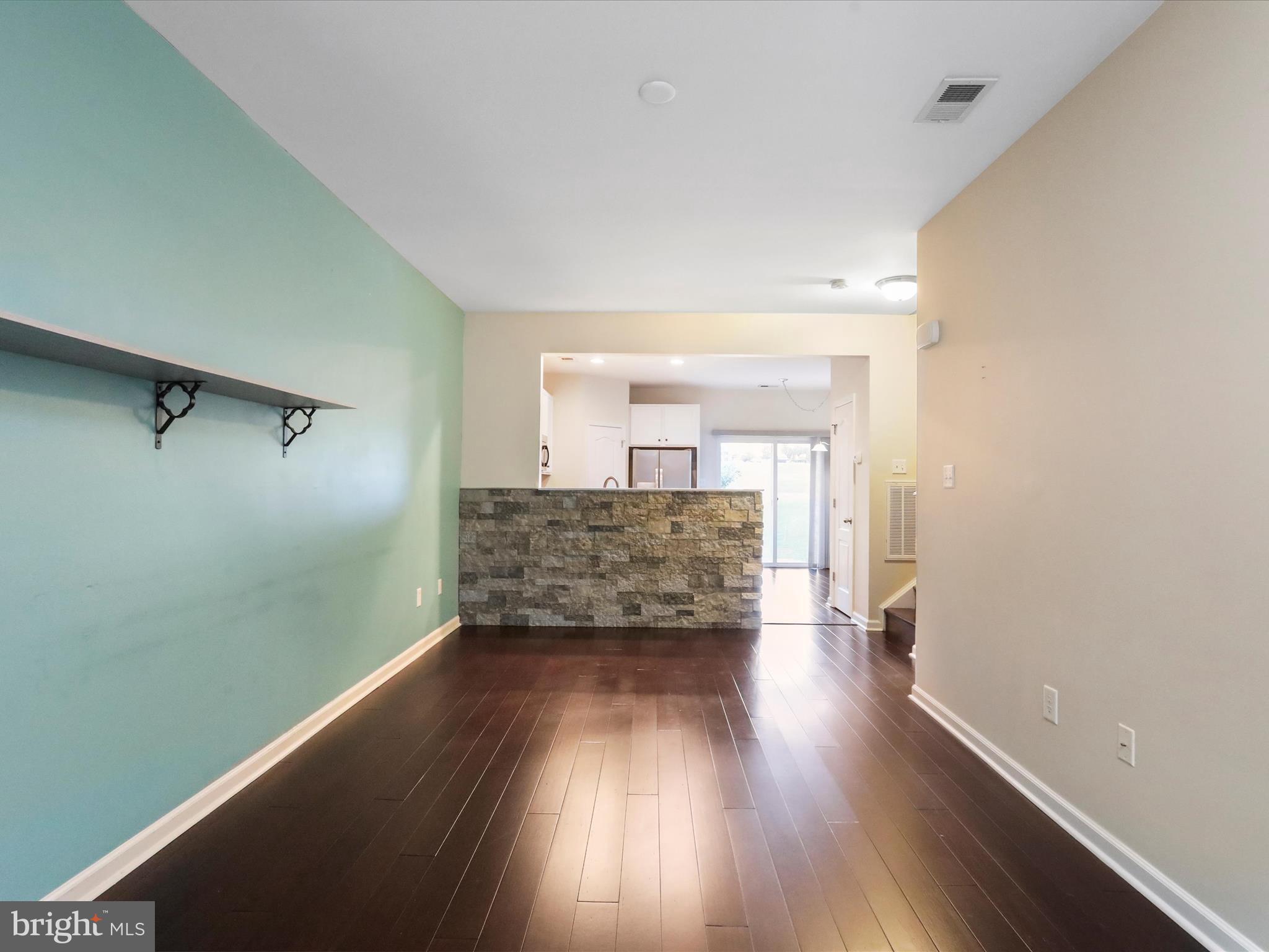 ARCHERS ROCK - Residential