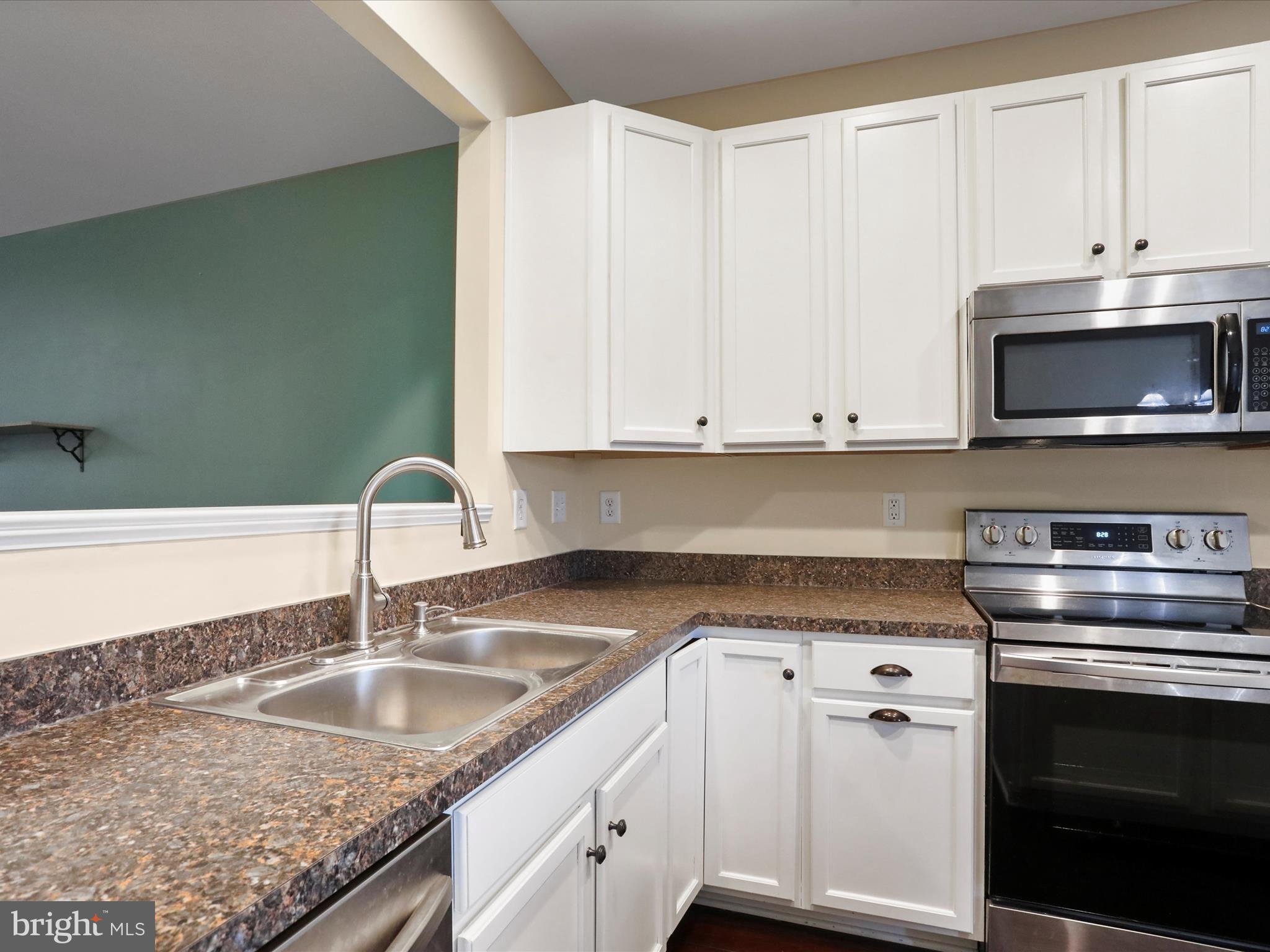 ARCHERS ROCK - Residential