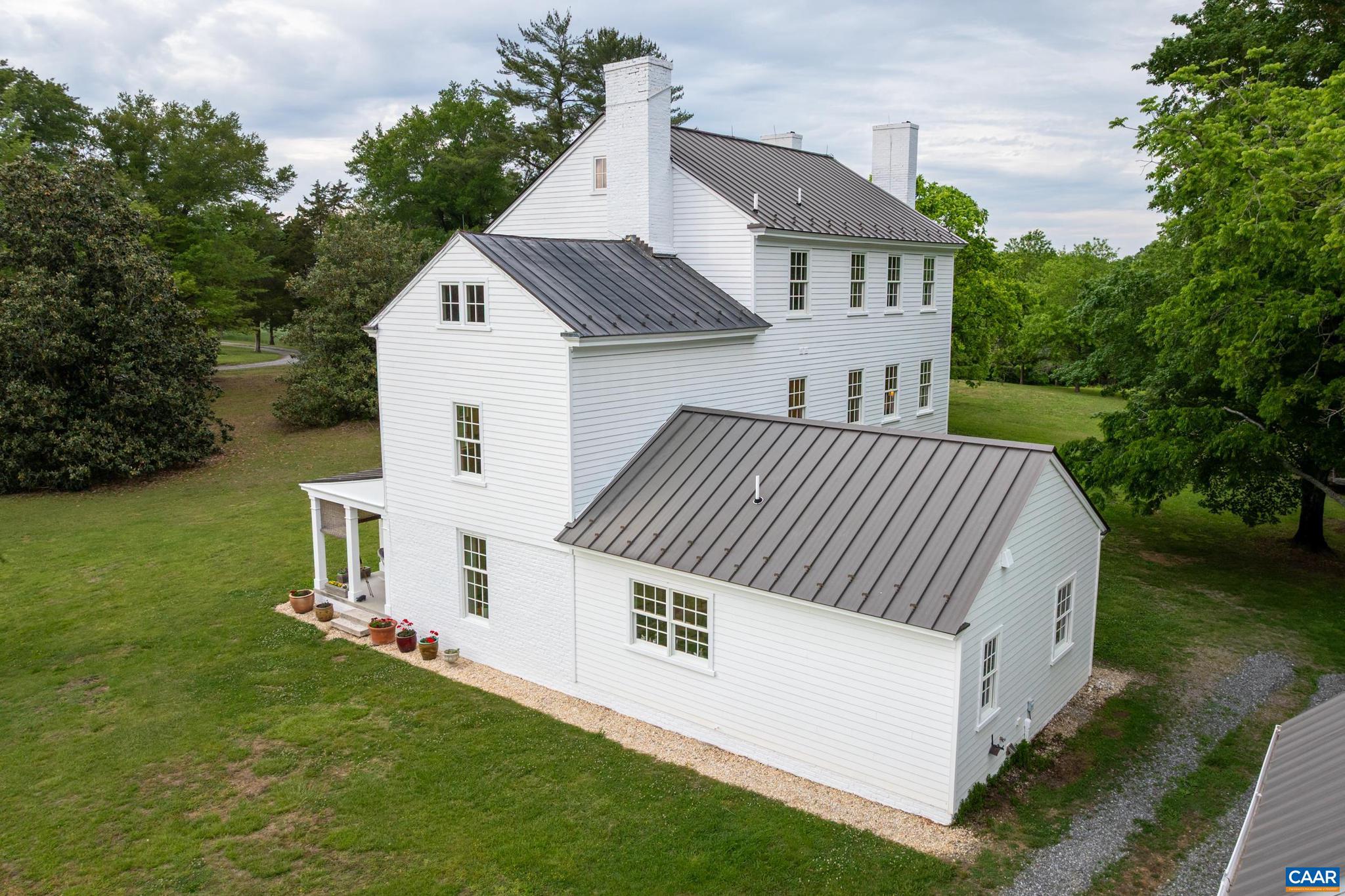 3276 BUCKINGHAM SPRINGS RD