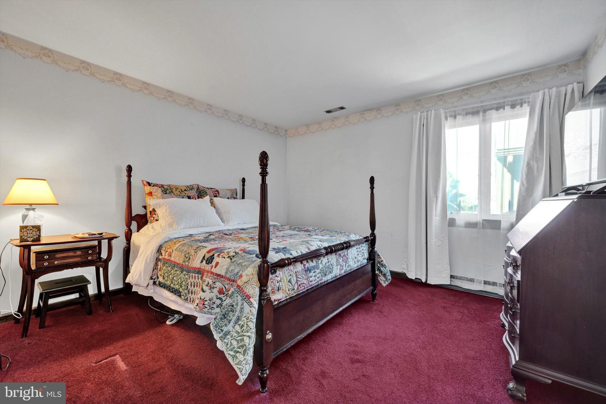 PINE BROOK - Residential