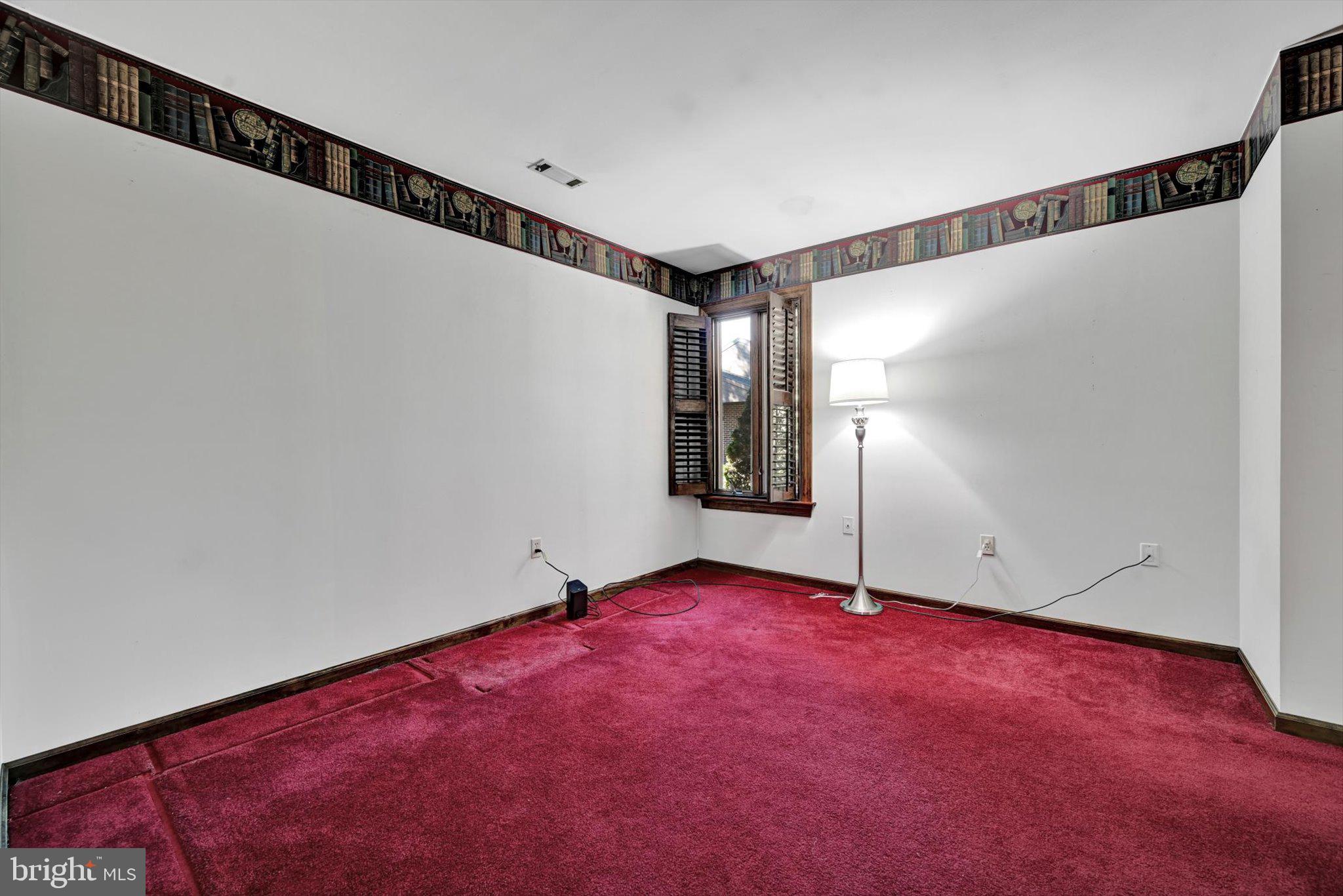 PINE BROOK - Residential