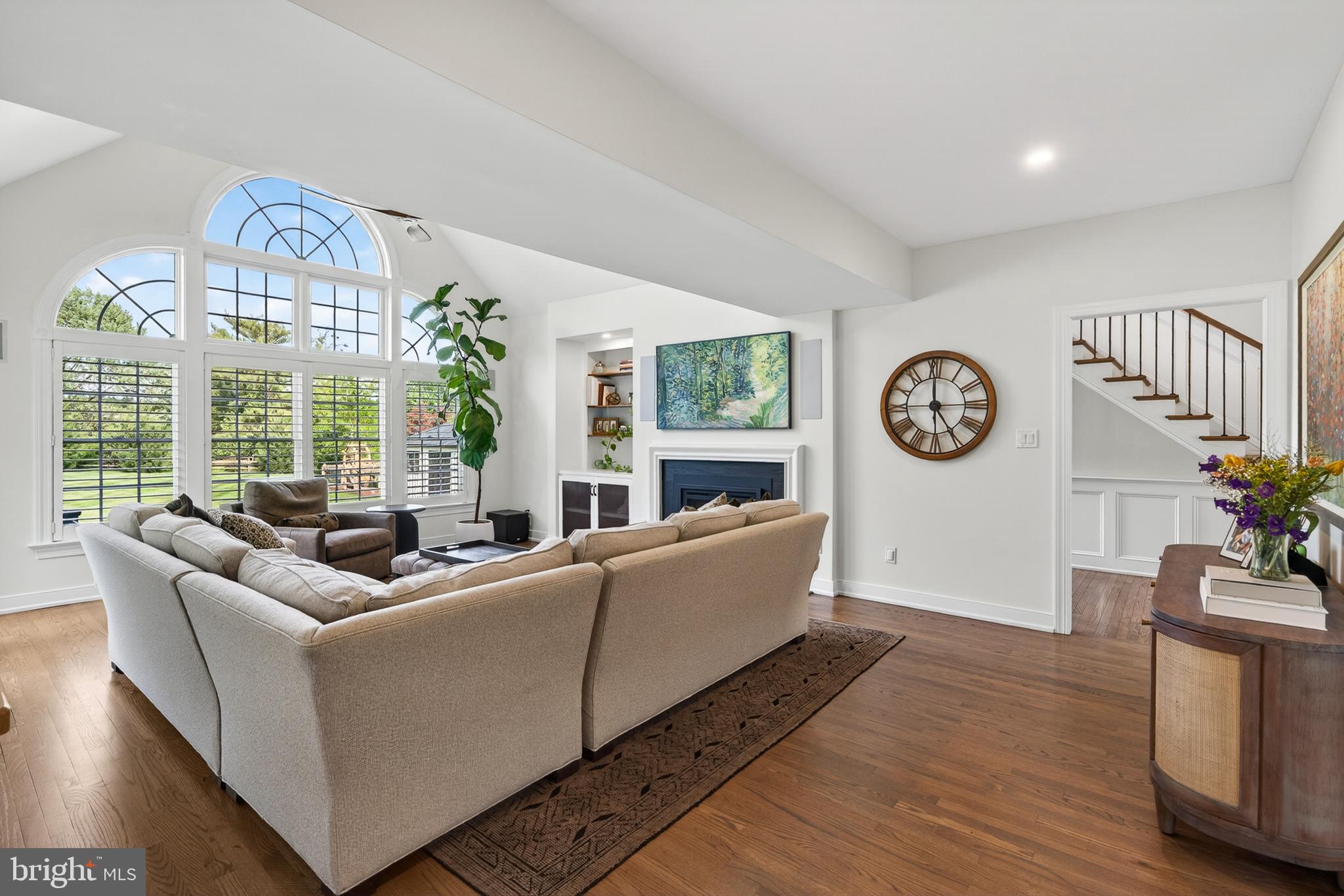 ROSSMORE - Residential