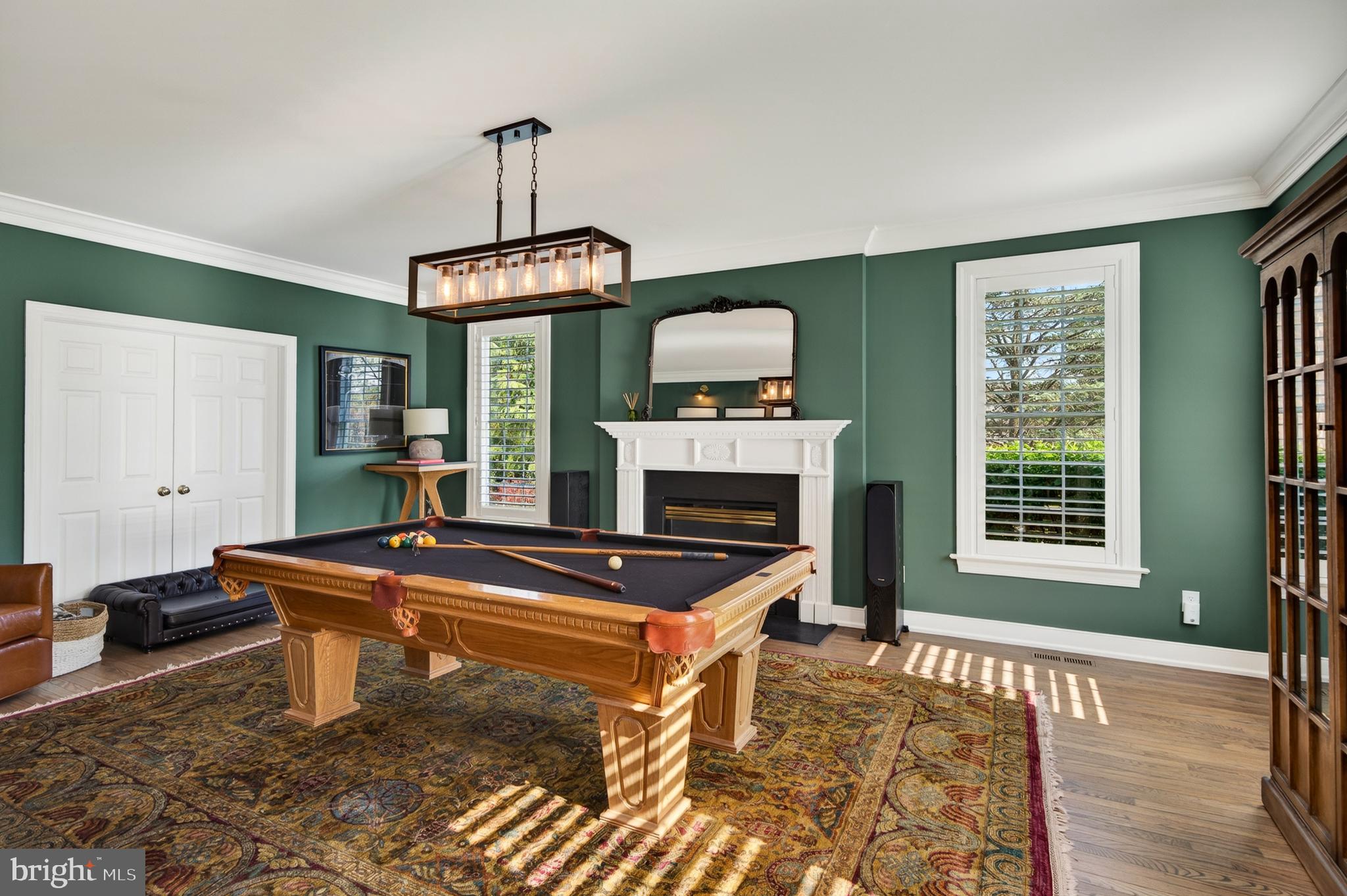 ROSSMORE - Residential