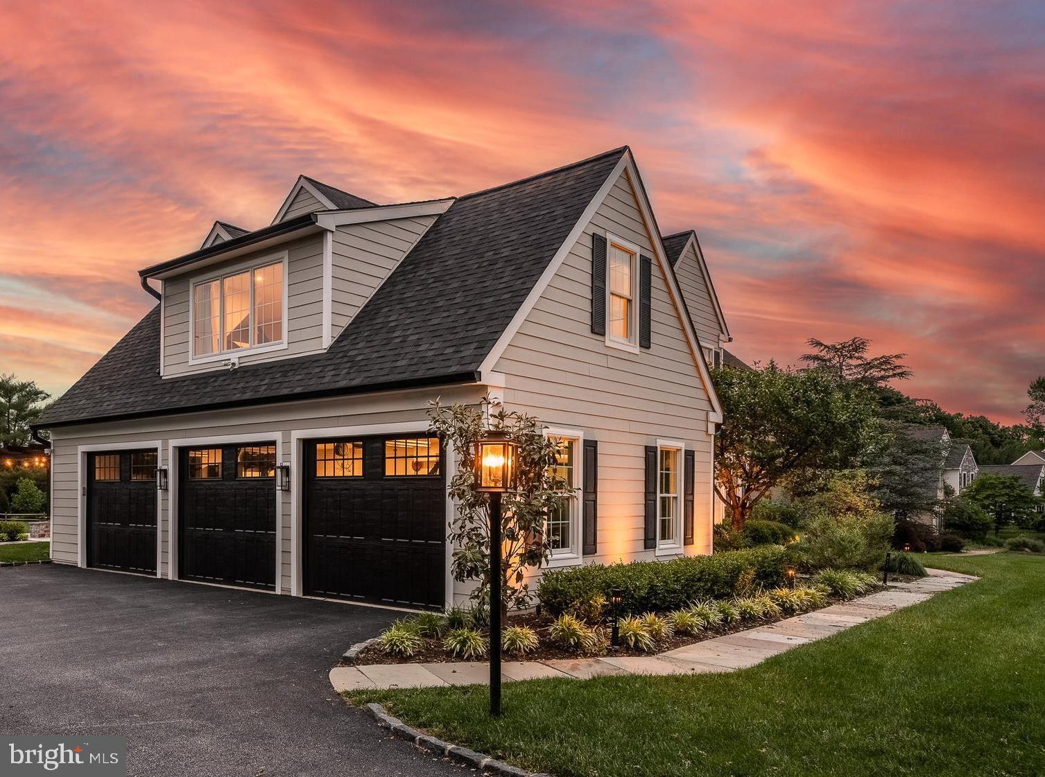 ROSSMORE - Residential