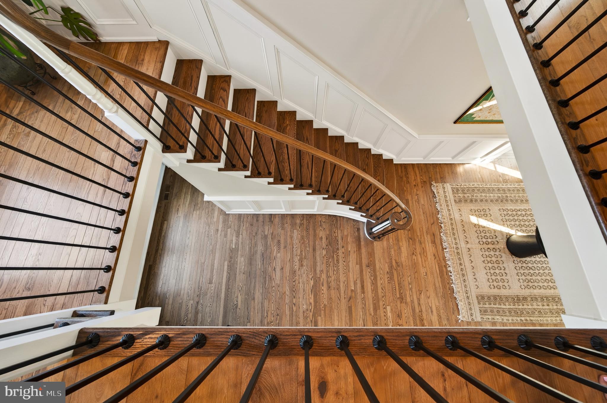 ROSSMORE - Residential