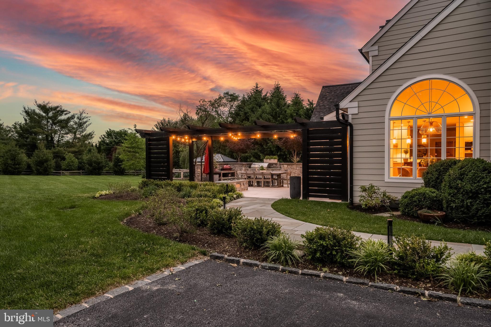 ROSSMORE - Residential