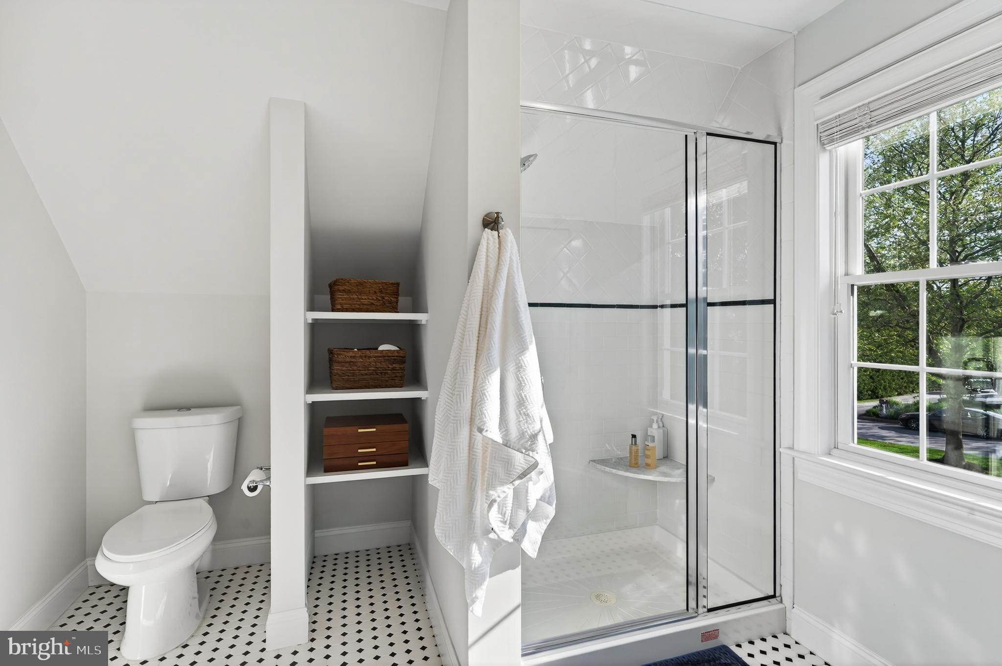 ROSSMORE - Residential