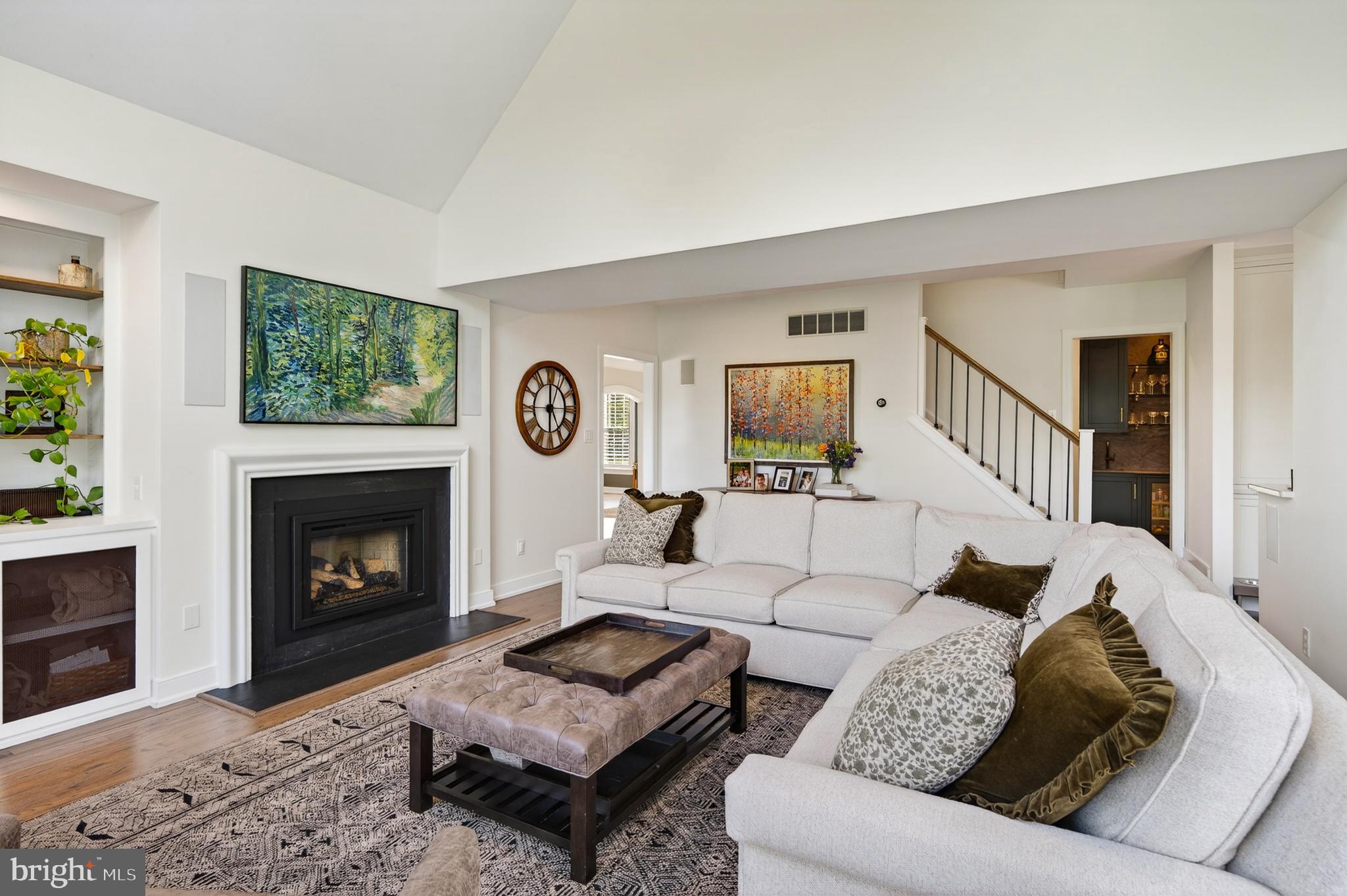 ROSSMORE - Residential