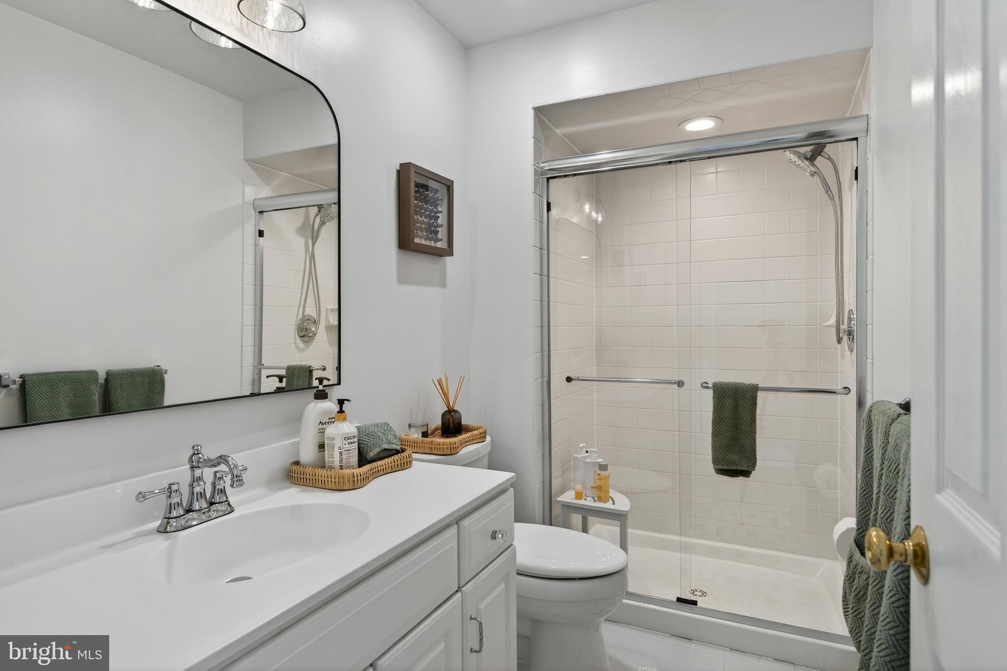 ROSSMORE - Residential