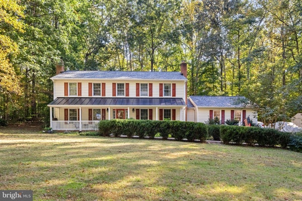 202 WOODFIELD DR, SPOTSYLVANIA, VA 22553 - Image 46f7d6bb2448bb93fe826199fea9d3e2/1593683733