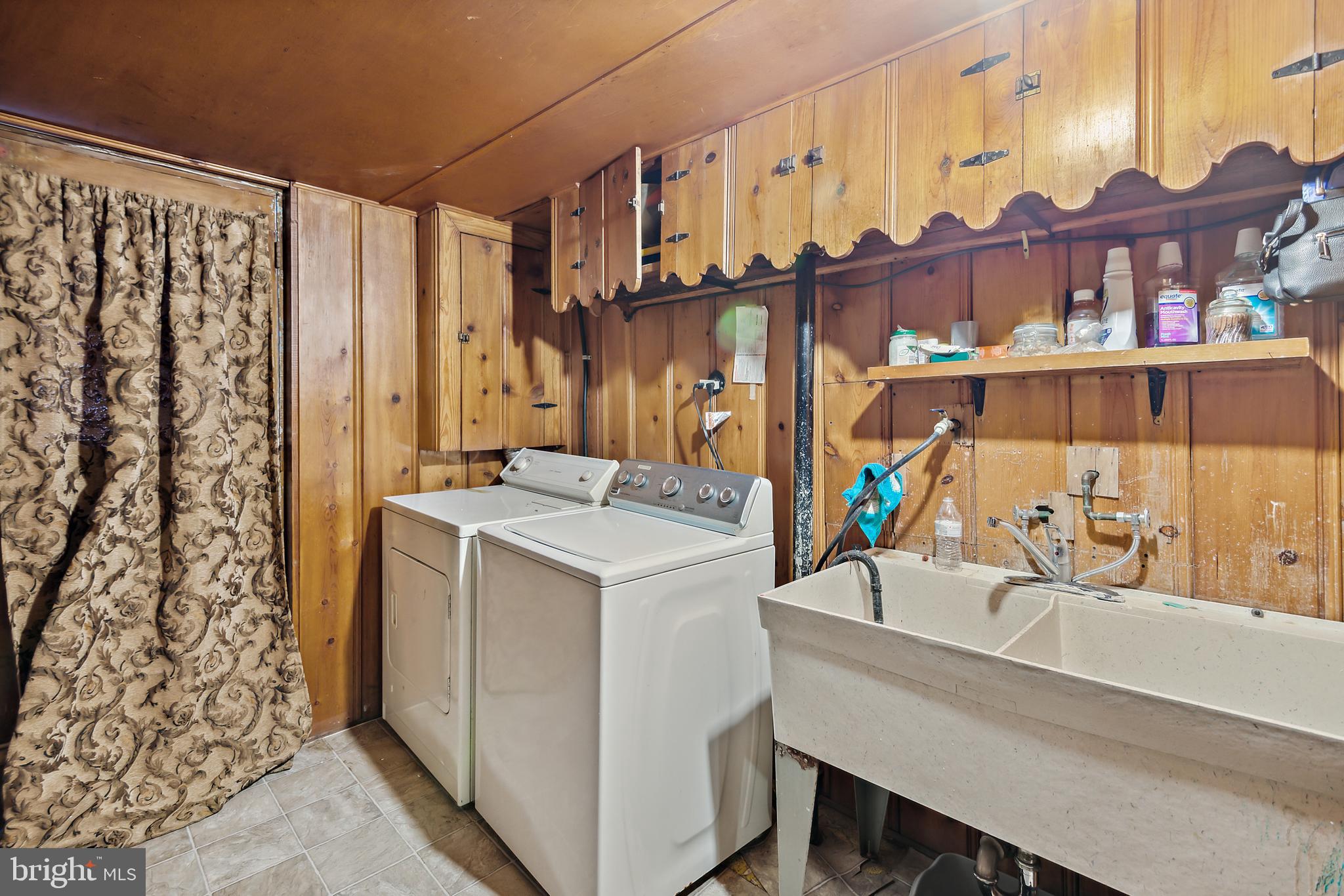 KNETTISHALL - Residential