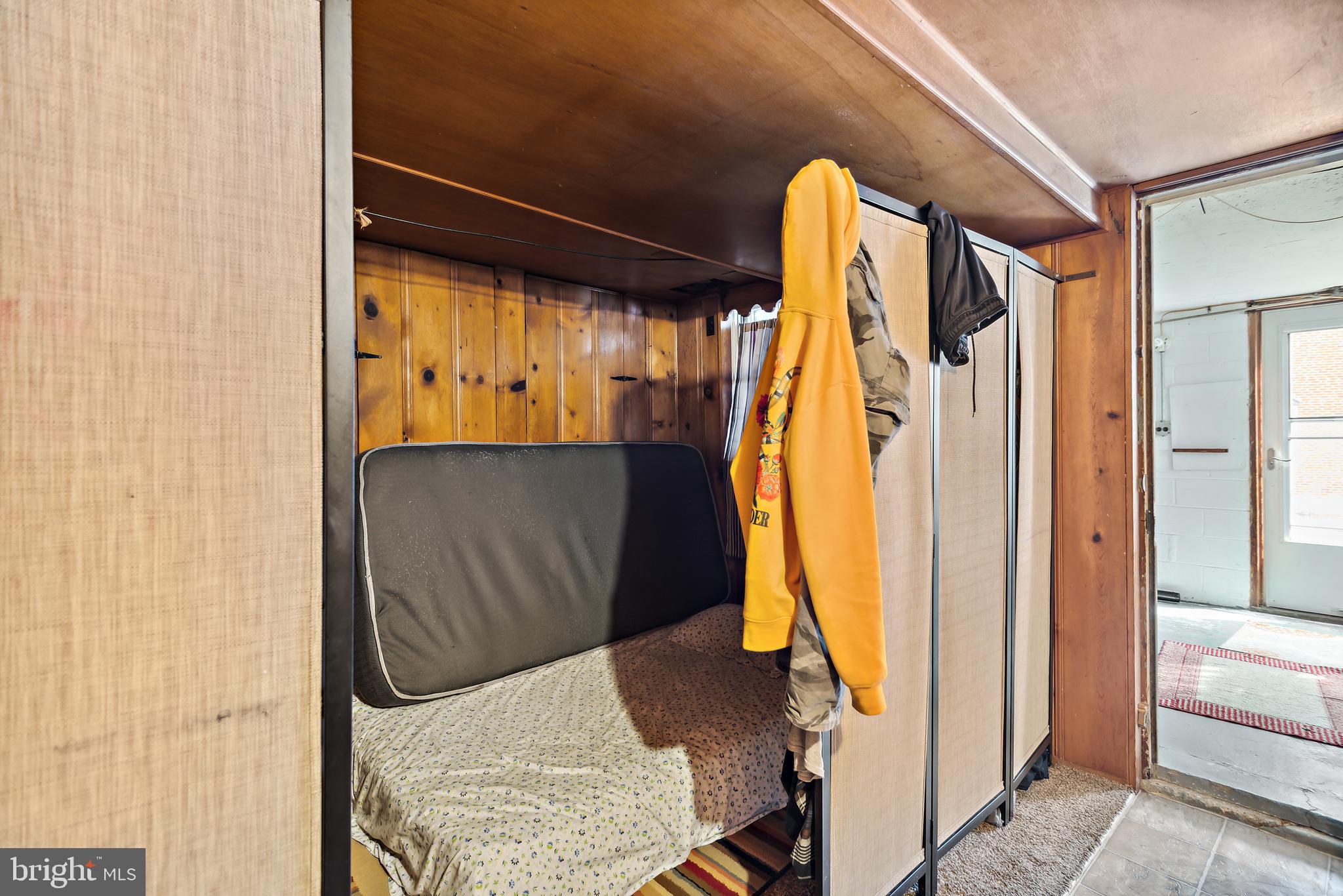 KNETTISHALL - Residential