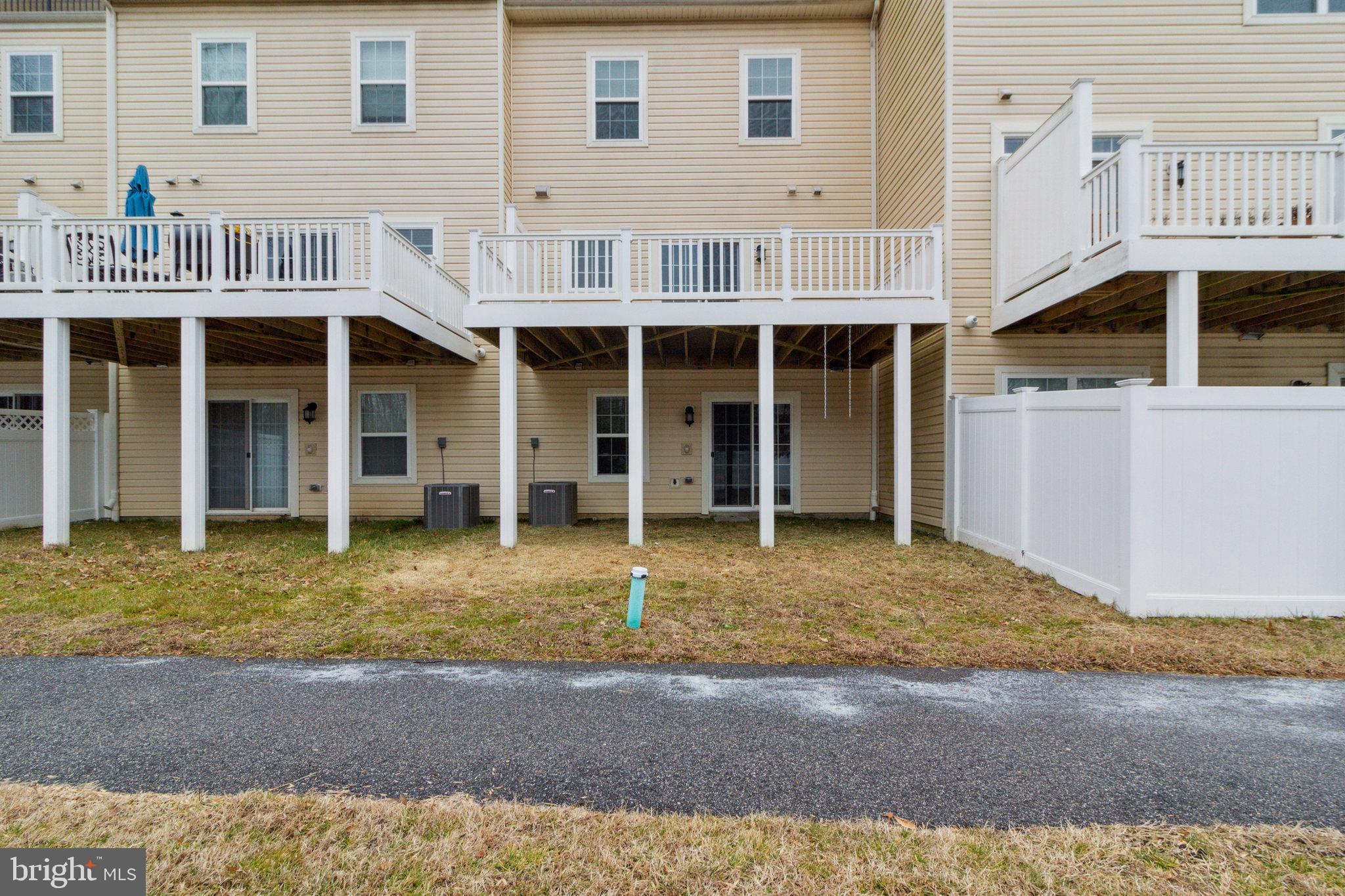 SUMMERFIELD VILLAGE - Residential