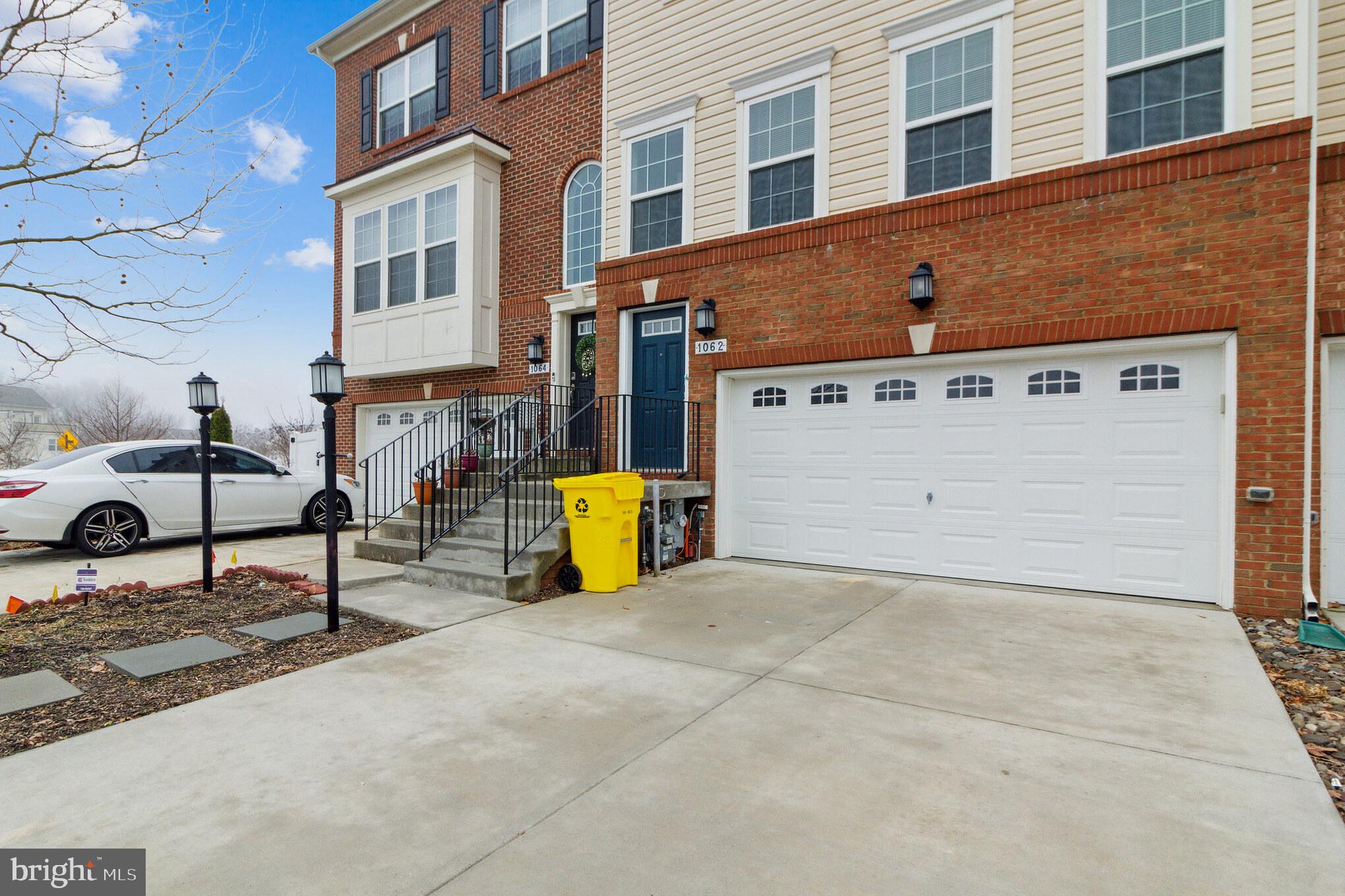 SUMMERFIELD VILLAGE - Residential