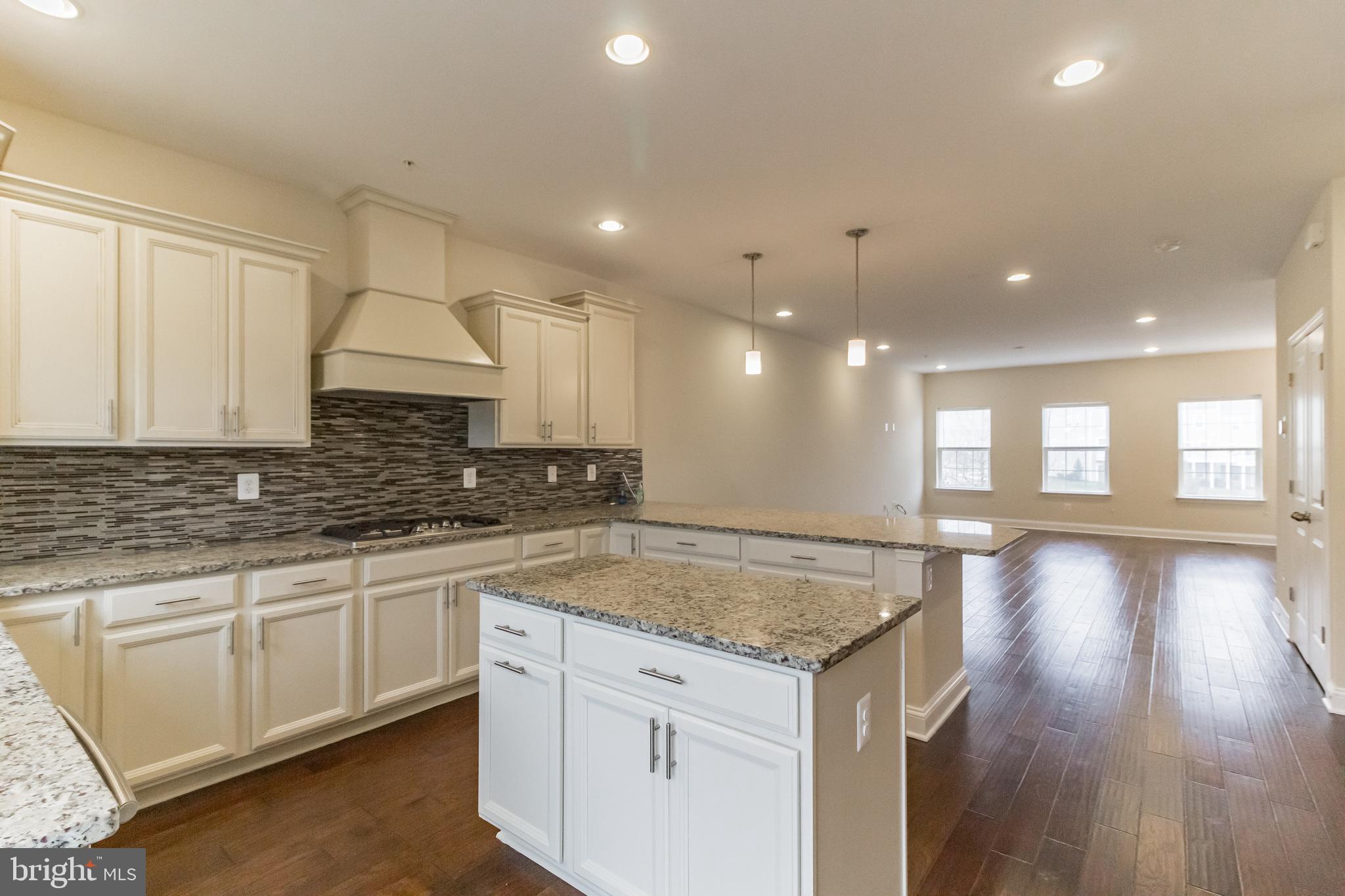 SUMMERFIELD VILLAGE - Residential