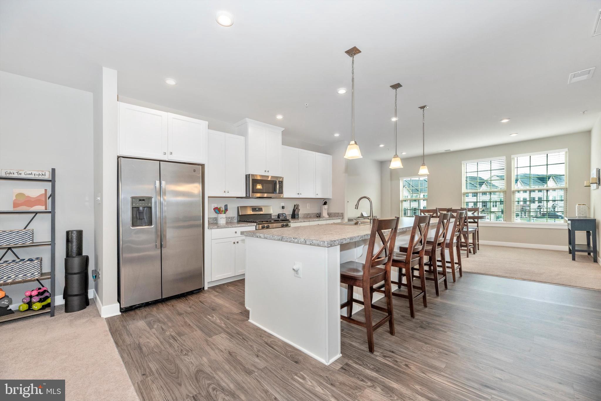 OAKDALE VILLAGE - Residential