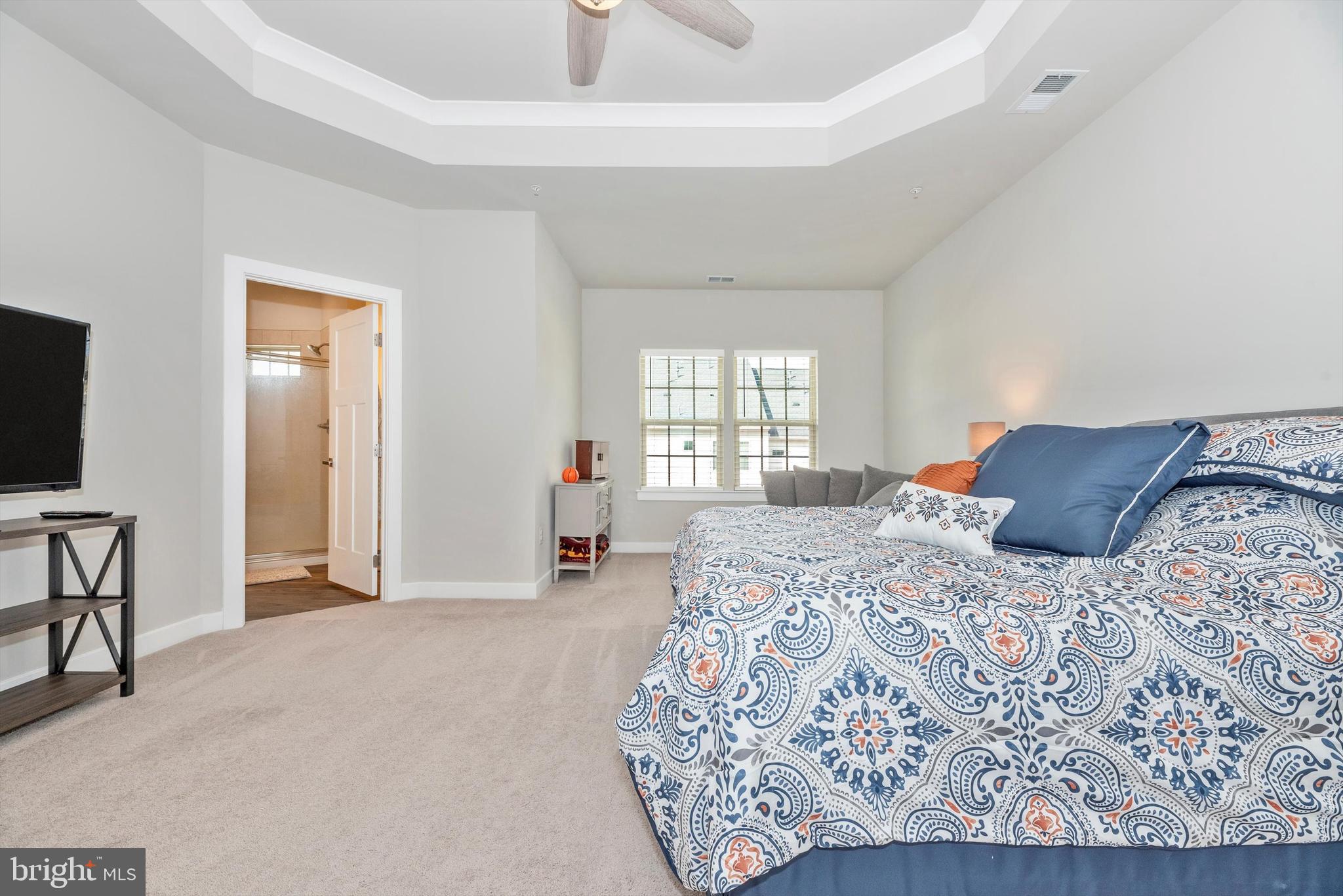 OAKDALE VILLAGE - Residential