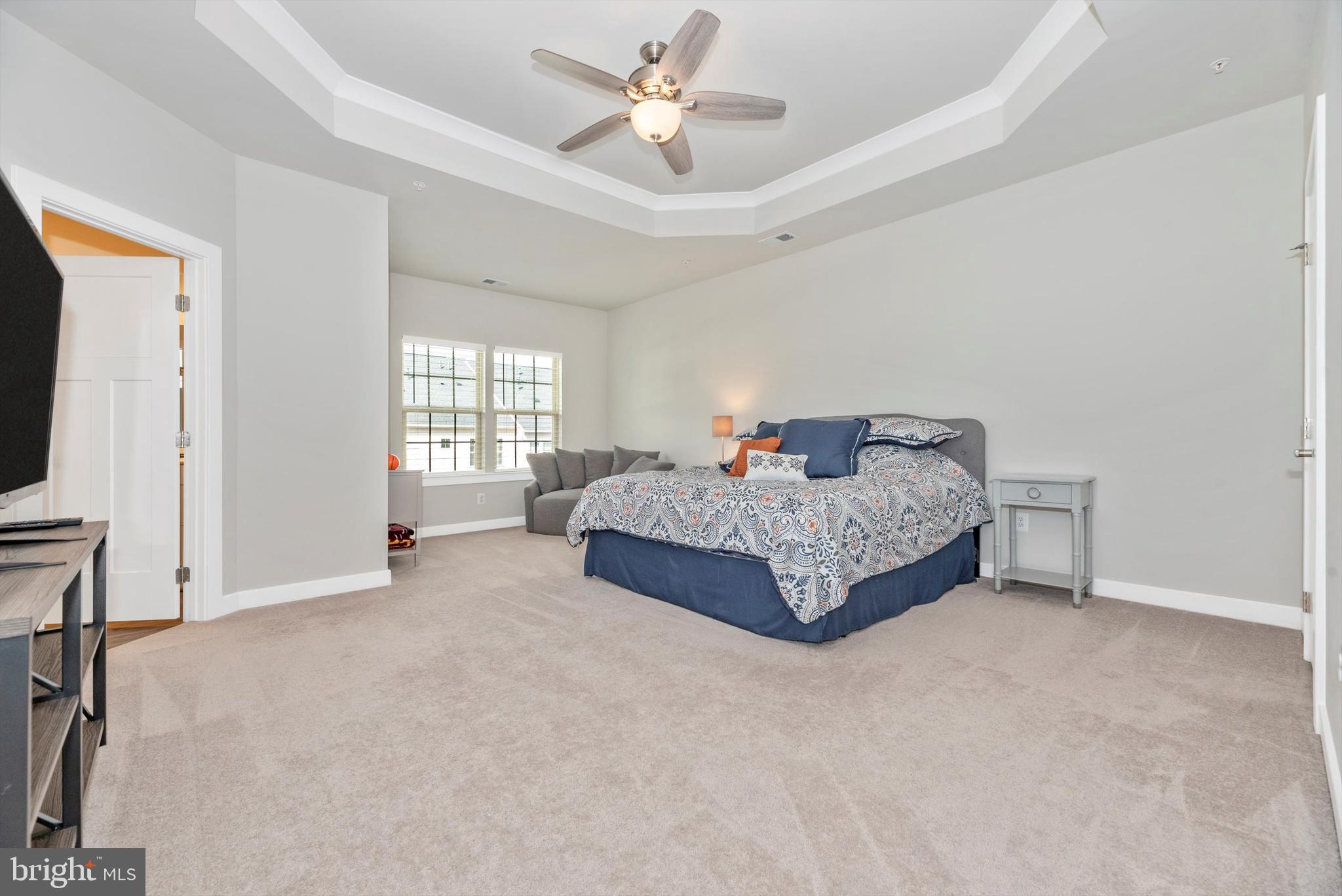 OAKDALE VILLAGE - Residential