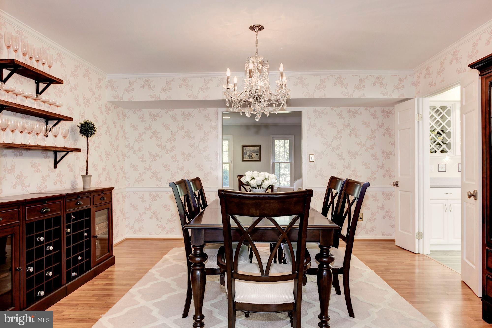 RIVERSIDE ESTATES - Residential