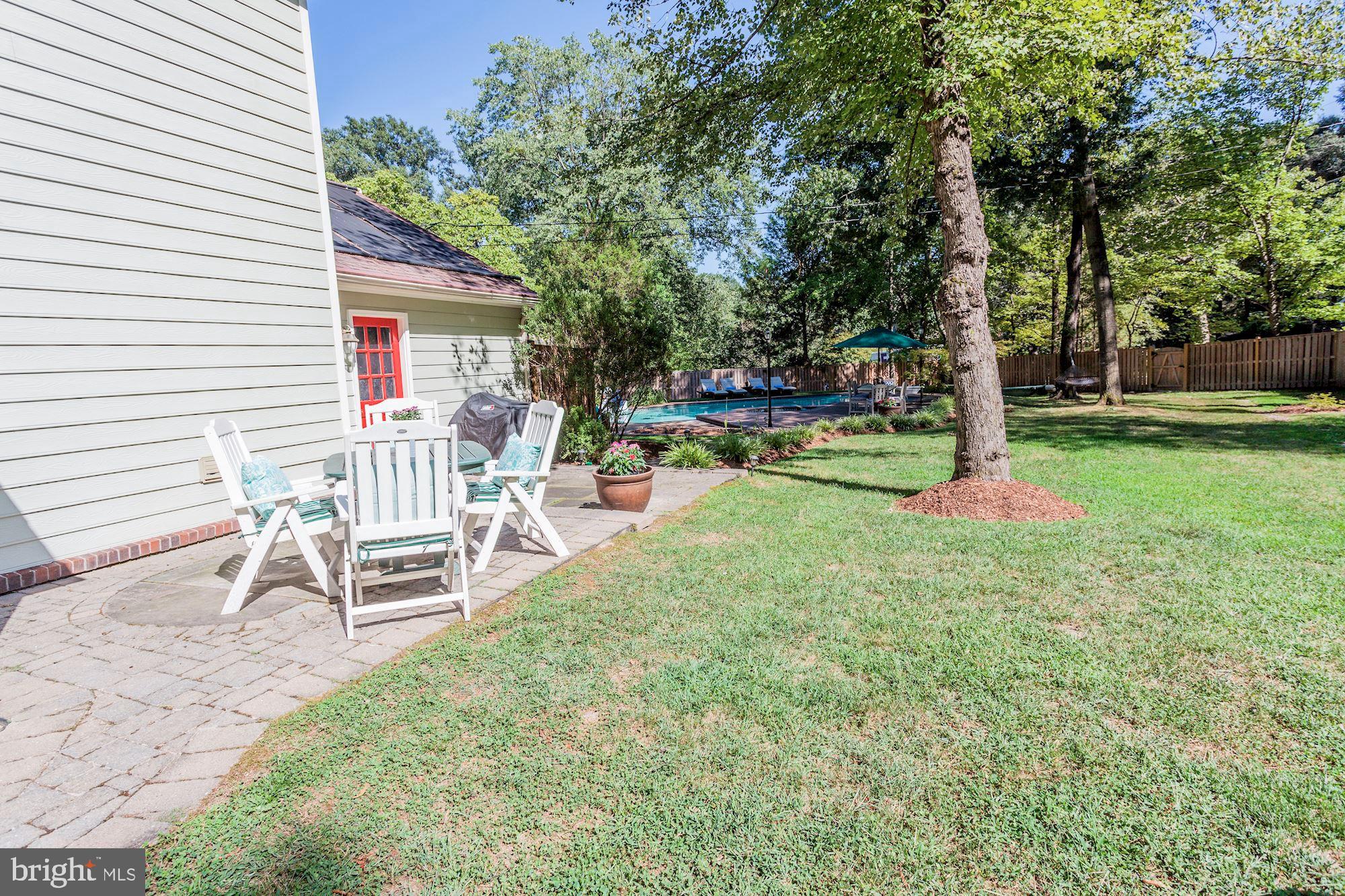 RIVERSIDE ESTATES - Residential