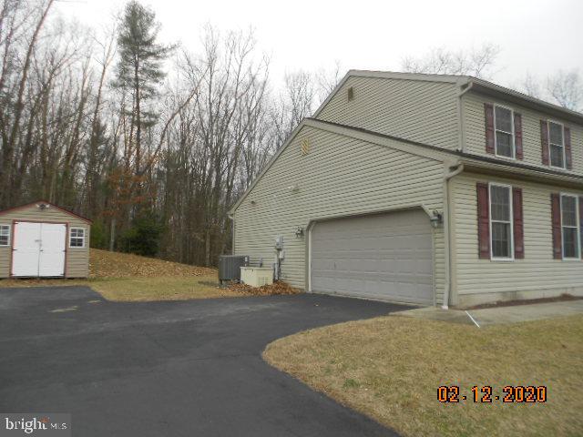 PINE VISTA ESTATES - Residential