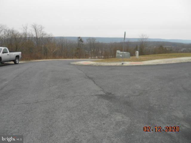 PINE VISTA ESTATES - Residential