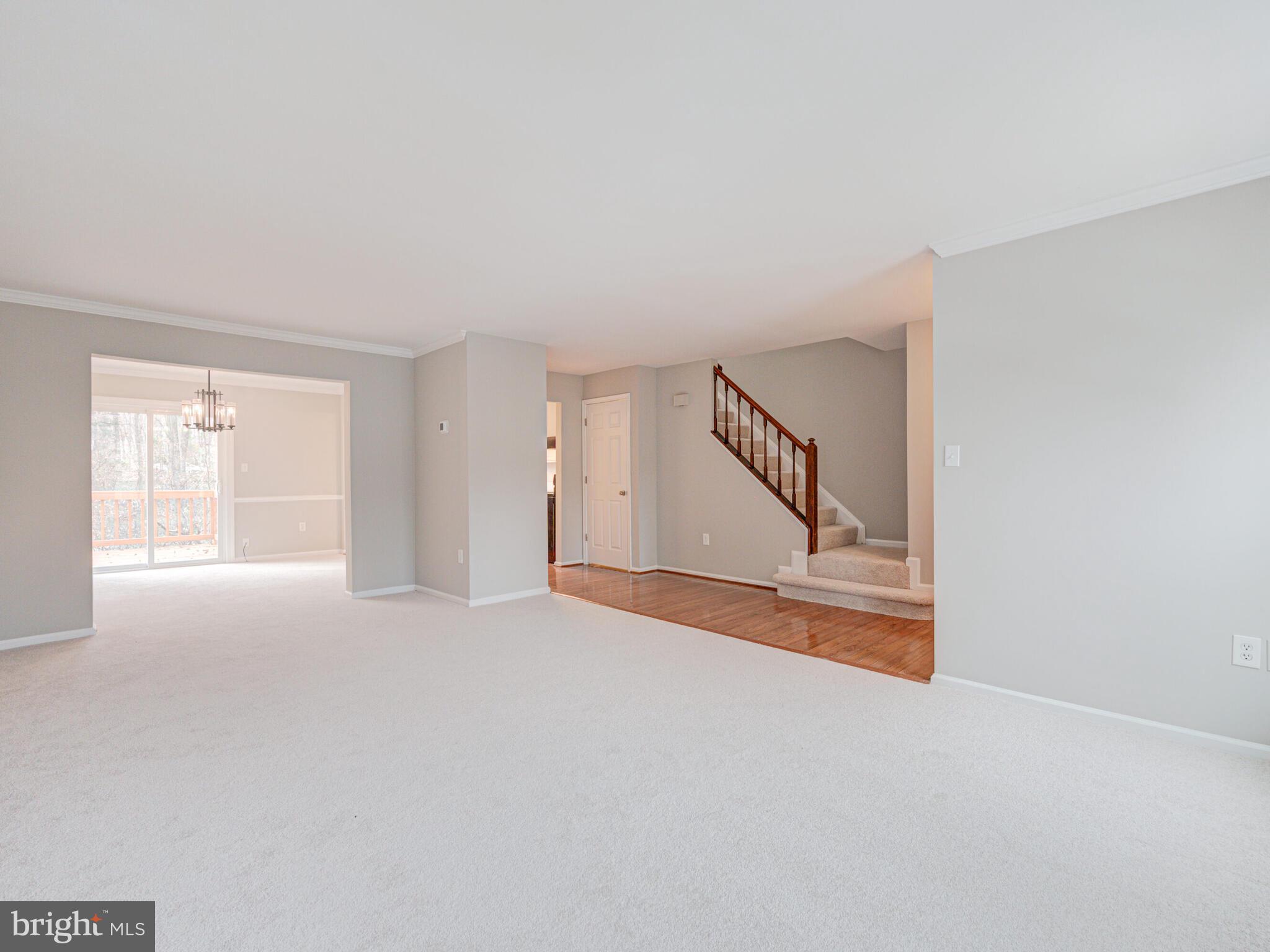 10332 MOCKINGBIRD POND COURT