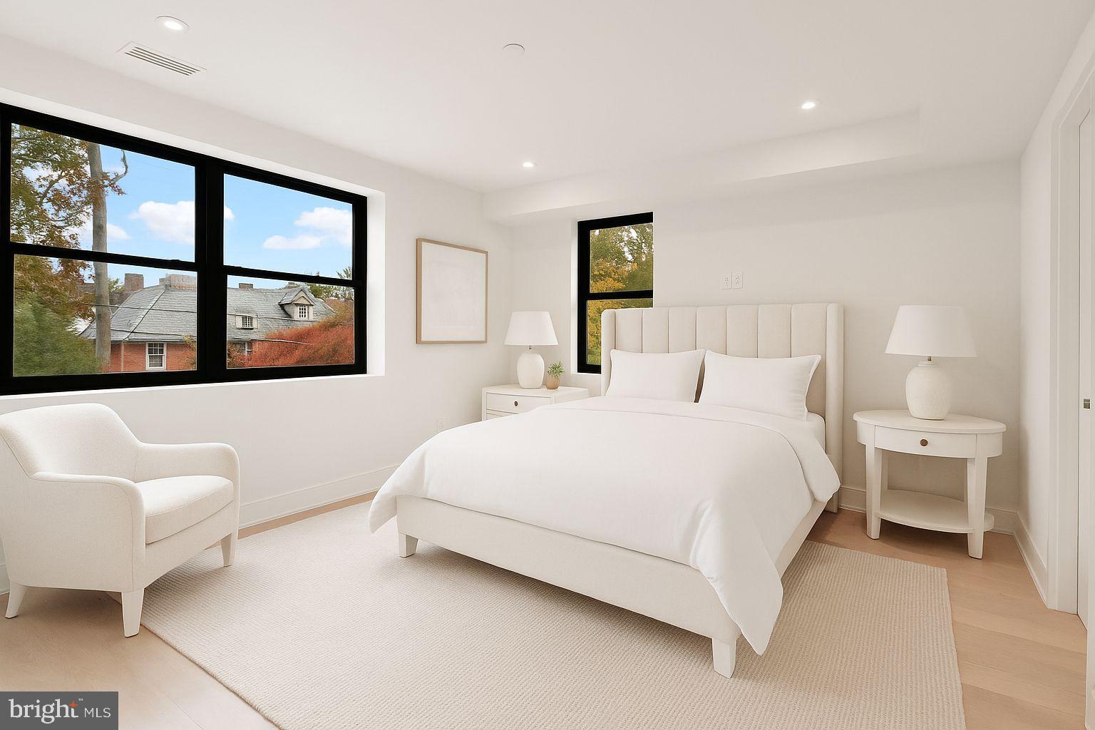 OBSERVATORY CIRCLE - Residential