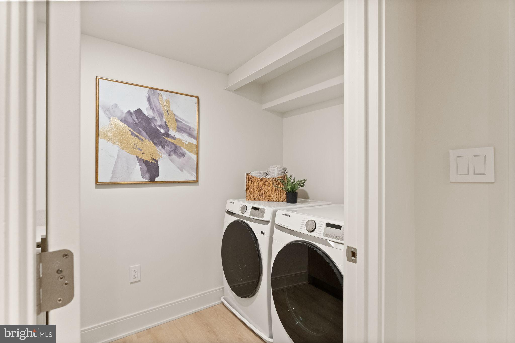 OBSERVATORY CIRCLE - Residential