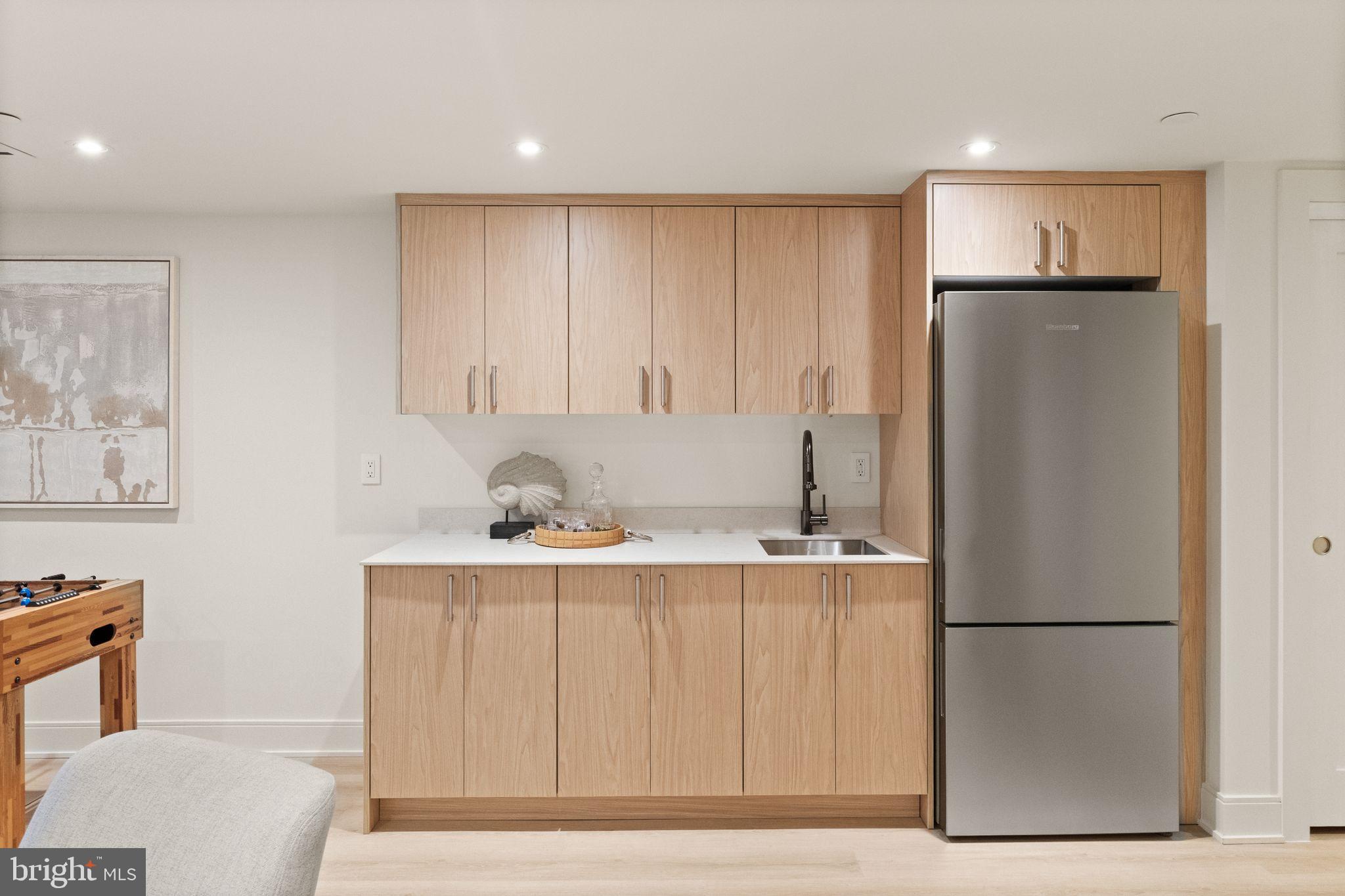 OBSERVATORY CIRCLE - Residential