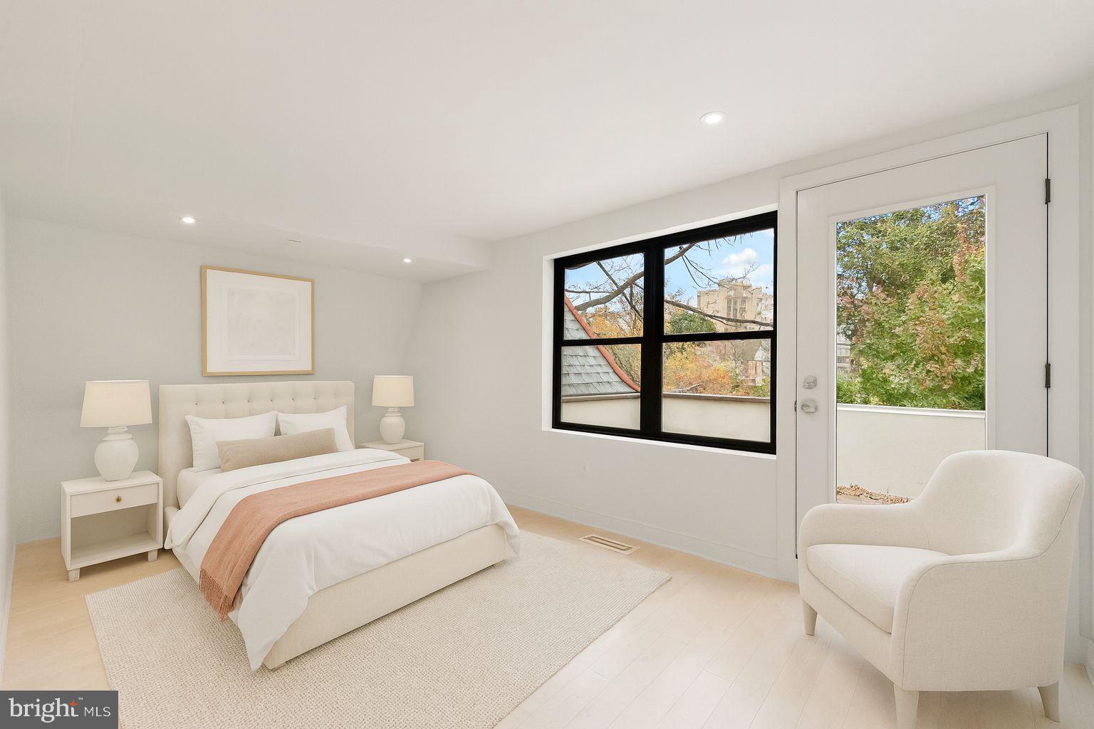 OBSERVATORY CIRCLE - Residential