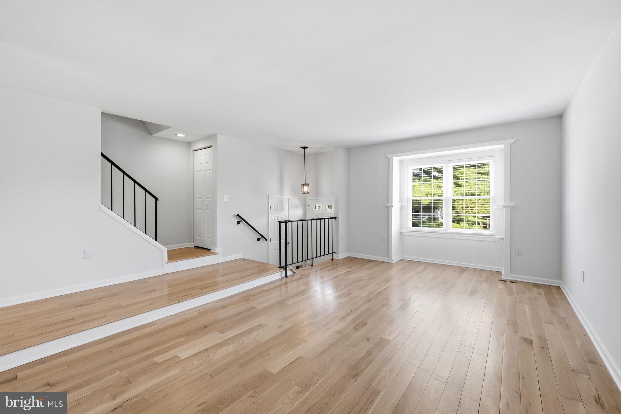 7 LAZY HOLLOW WAY